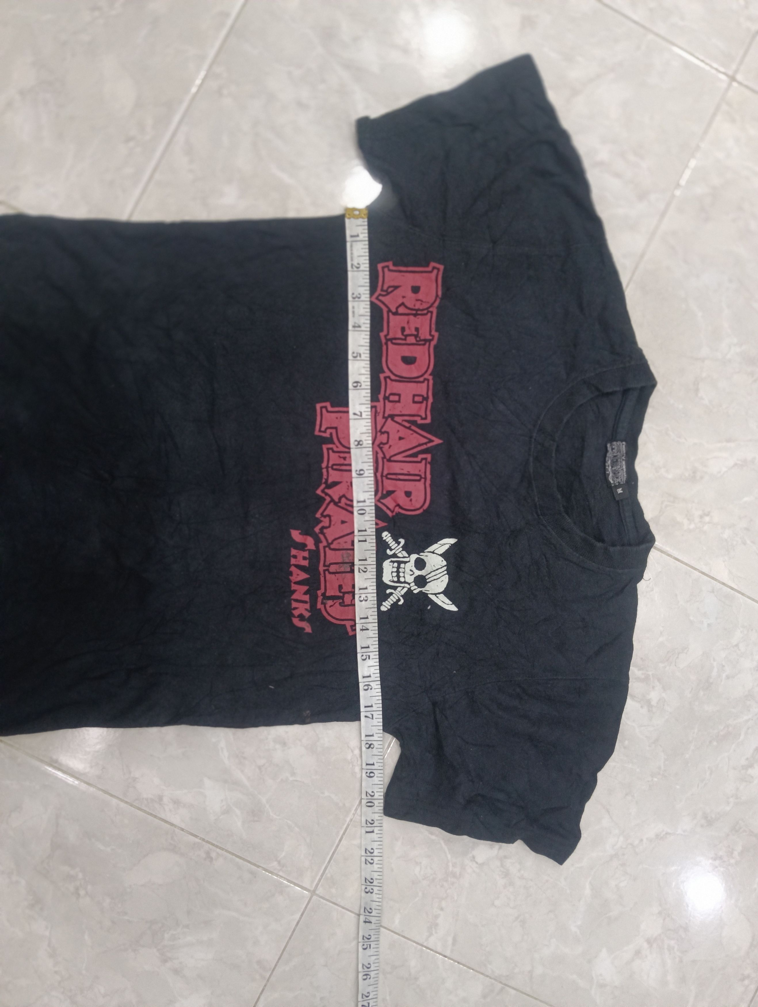 One Piece Vintage One Piece Japan Anime Size US M / EU 48-50 / 2 - 9 Thumbnail
