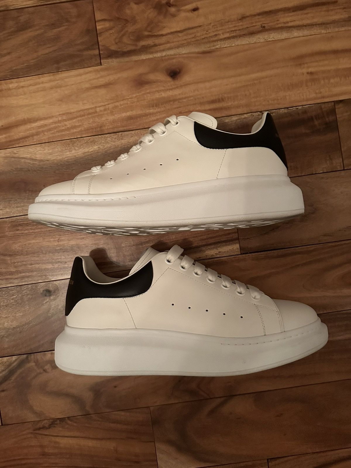 Alexander McQueen Alexander McQueens Black & White Size US 10 / EU 43 - 1 Thumbnail