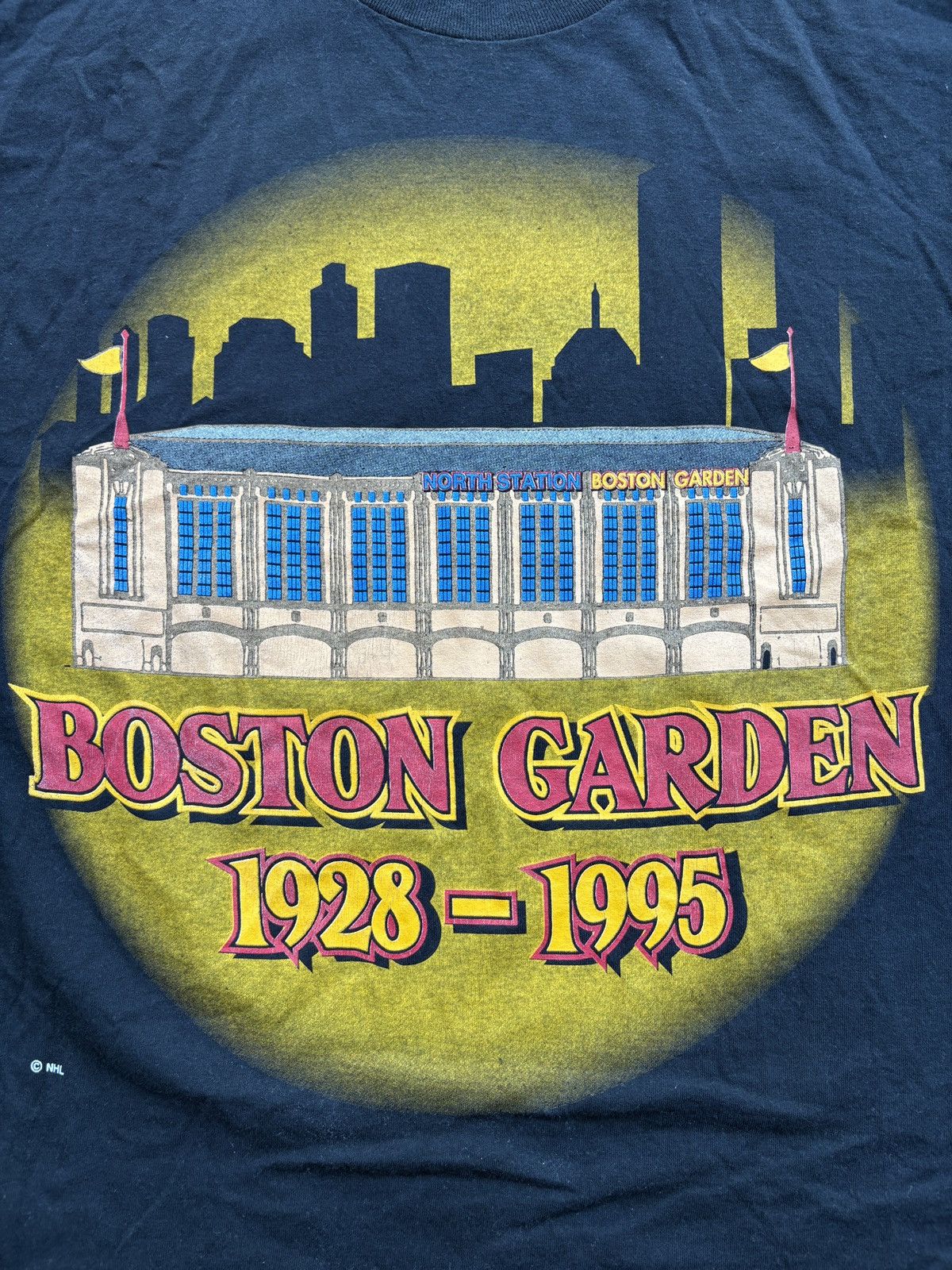 NHL Vintage 1995 NHL Bruins “Boston Garden” Black T-Shirt Size L Size US L / EU 52-54 / 3 - 4 Thumbnail