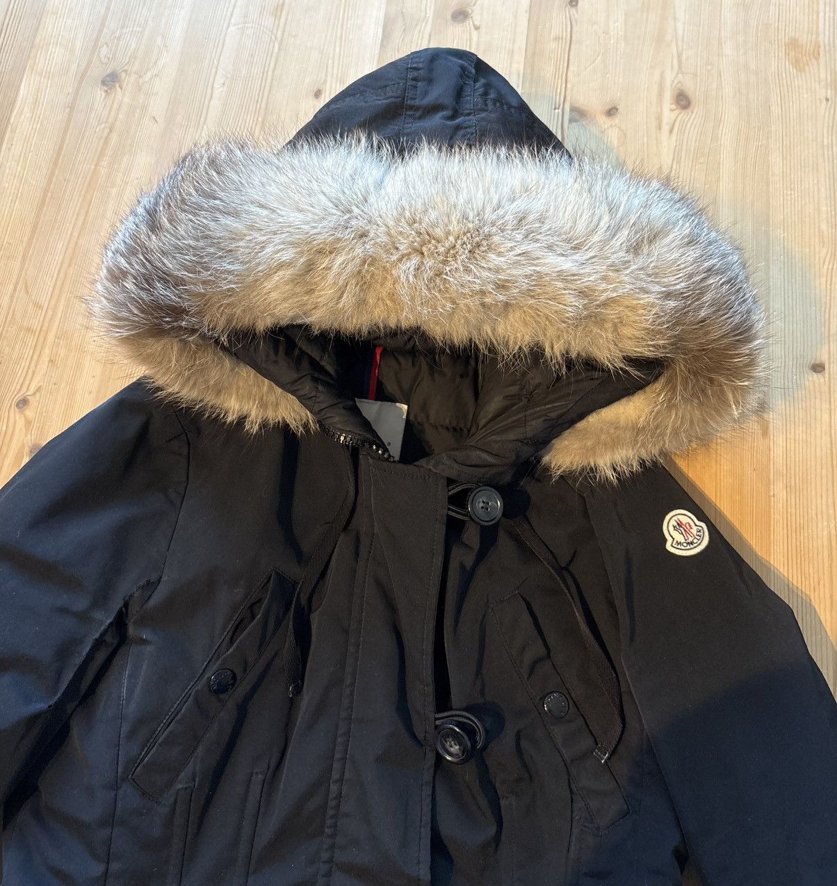 Moncler Moncler Aredhel Furhood Womens Jacket Size M / US 6-8 / IT 42-44 - 8 Thumbnail