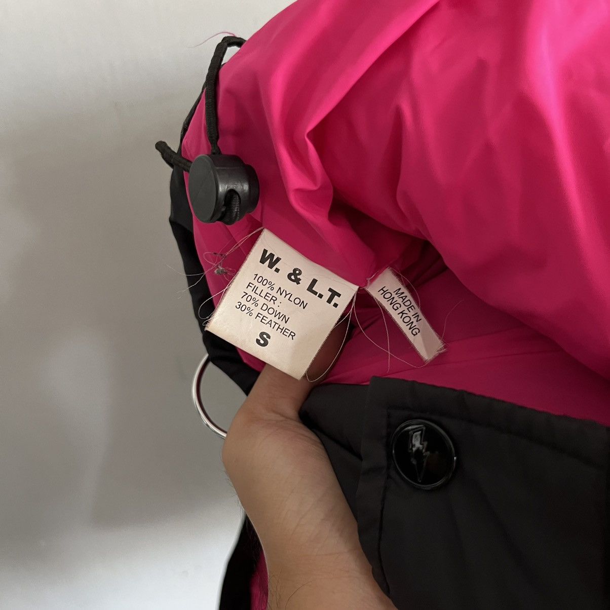 W&LT W&LT "KISS THE FUTURE" goose down puffer jacket with hood Size US S / EU 44-46 / 1 - 7 Thumbnail