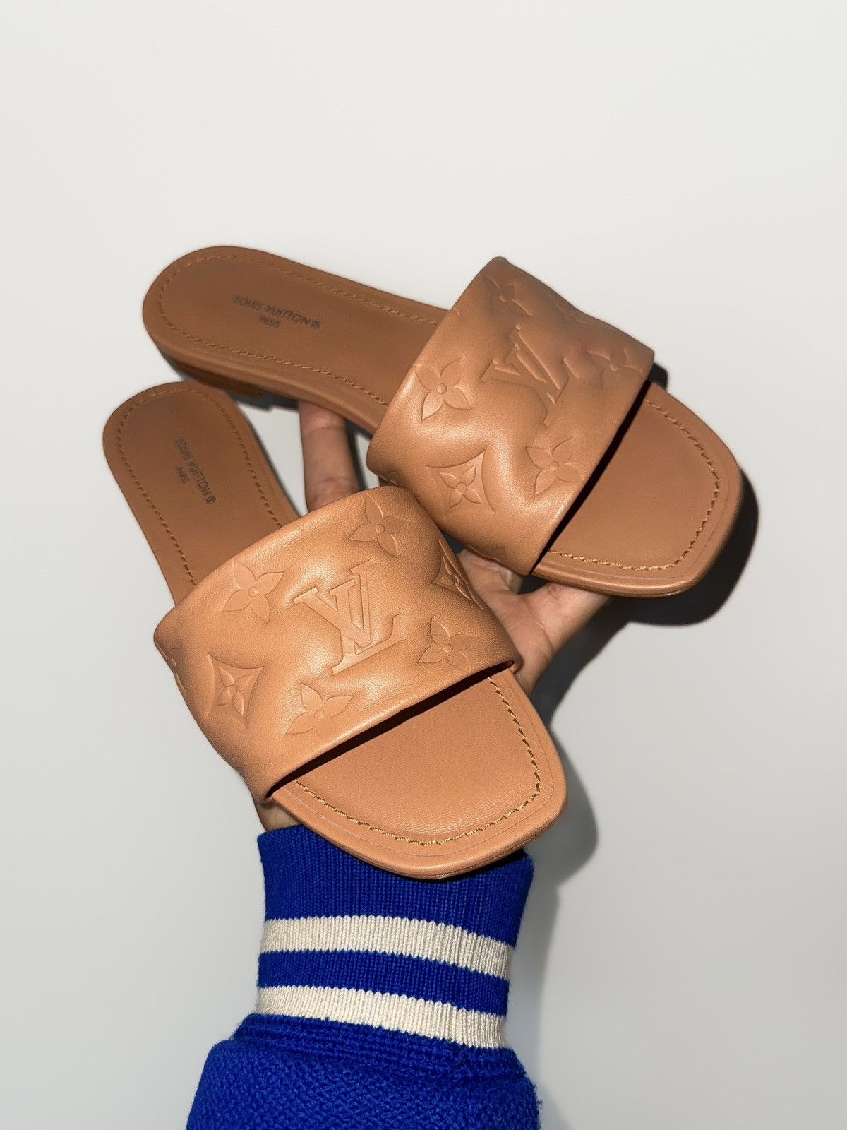 Louis Vuitton Louis vuitton revival monogram sandals Size US 6.5 / IT 36.5 - 1 Thumbnail