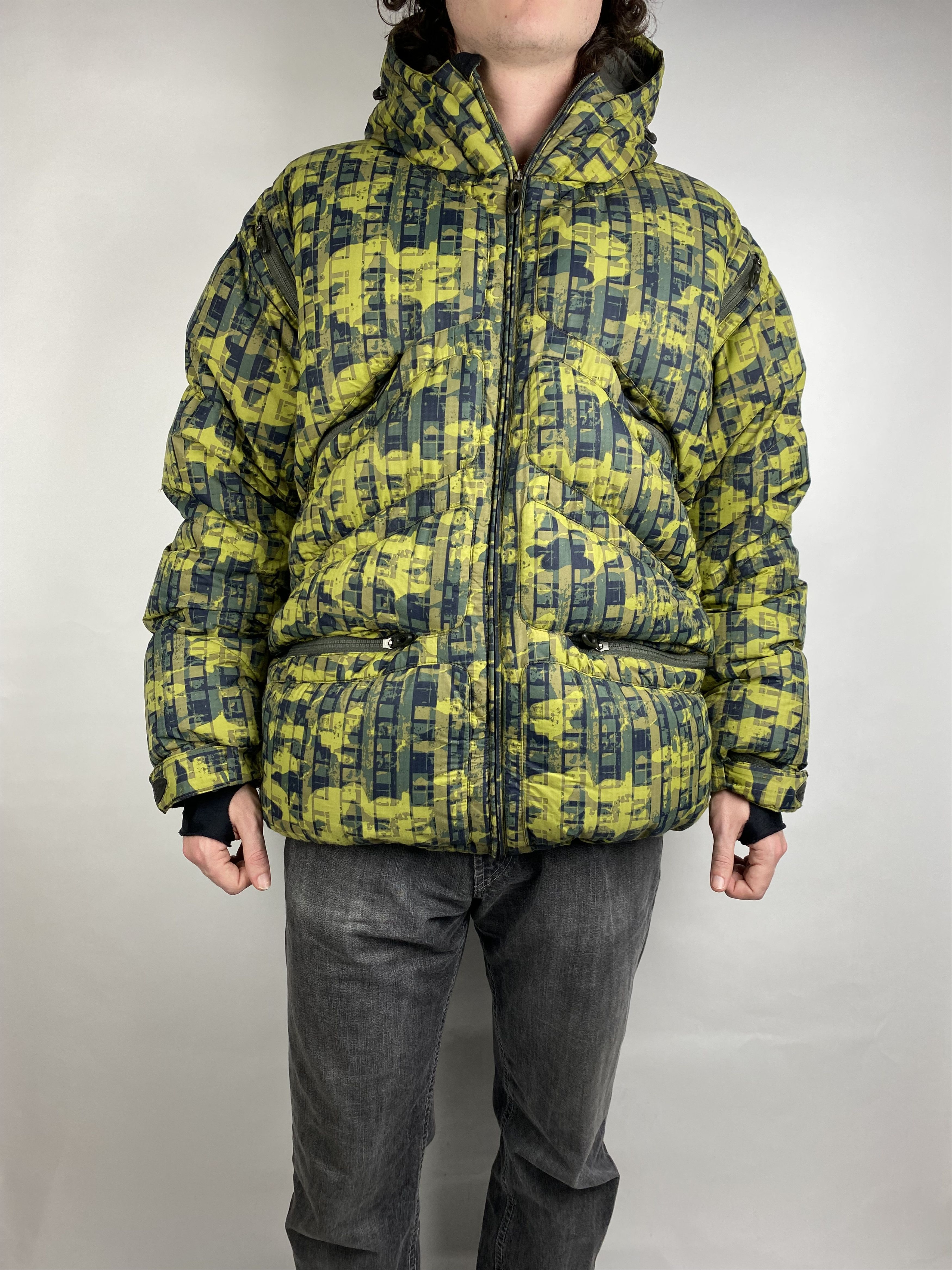 image of Vintage Oakley Hydrofuel 4 Goose Down Puffer Jacket Y2K, Men's (Size Medium)