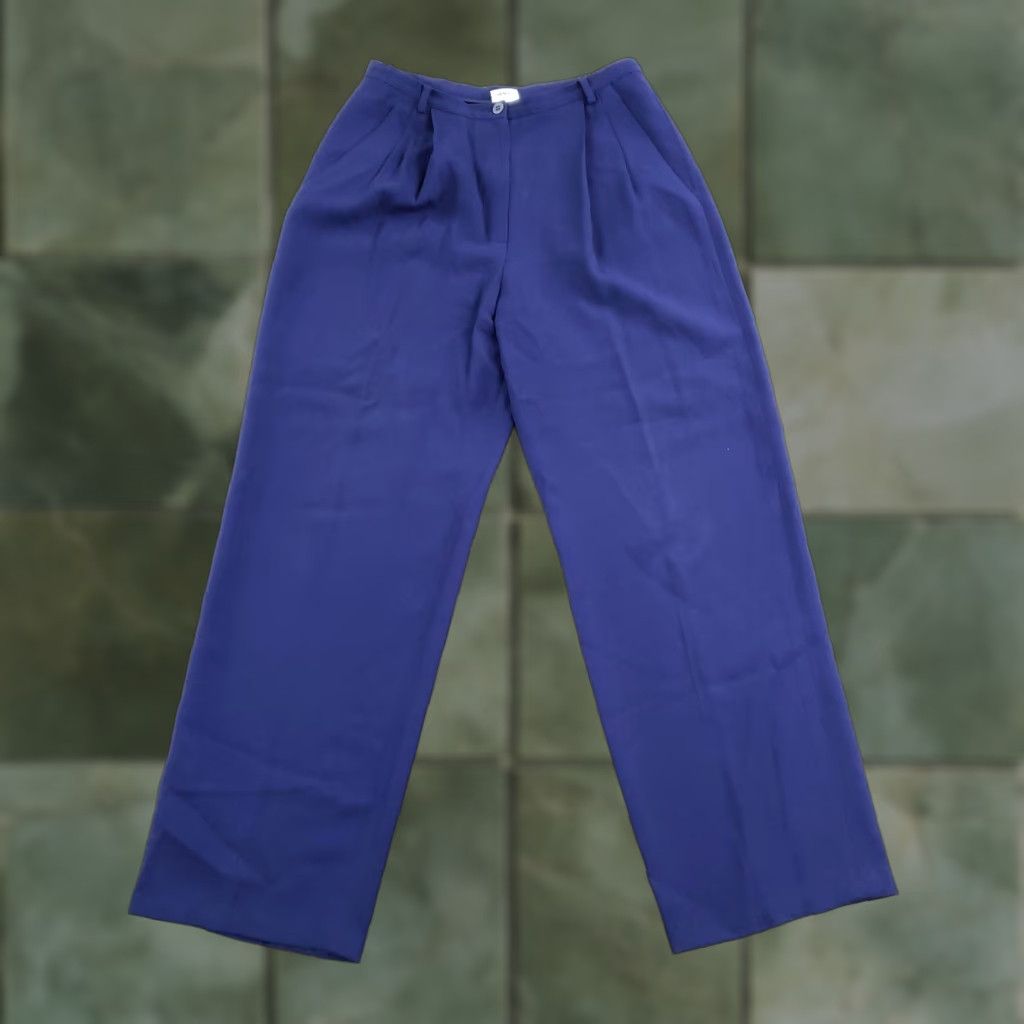 Armani VINTAGE Armani Collezioni Pants Womens 8 Blue Pleated Straight Leg Wool Dress Pants Business Workwear Women 29 in Inseam 27 in Snug? Size 30" / US 8 / IT 44 - 1 Thumbnail