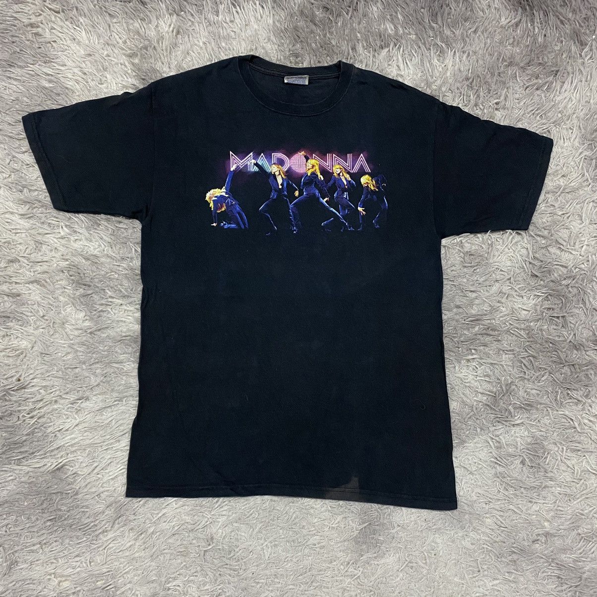 Band Tees × Vintage Vintage Y2K madonna band Size US M / EU 48-50 / 2 - 1 Thumbnail