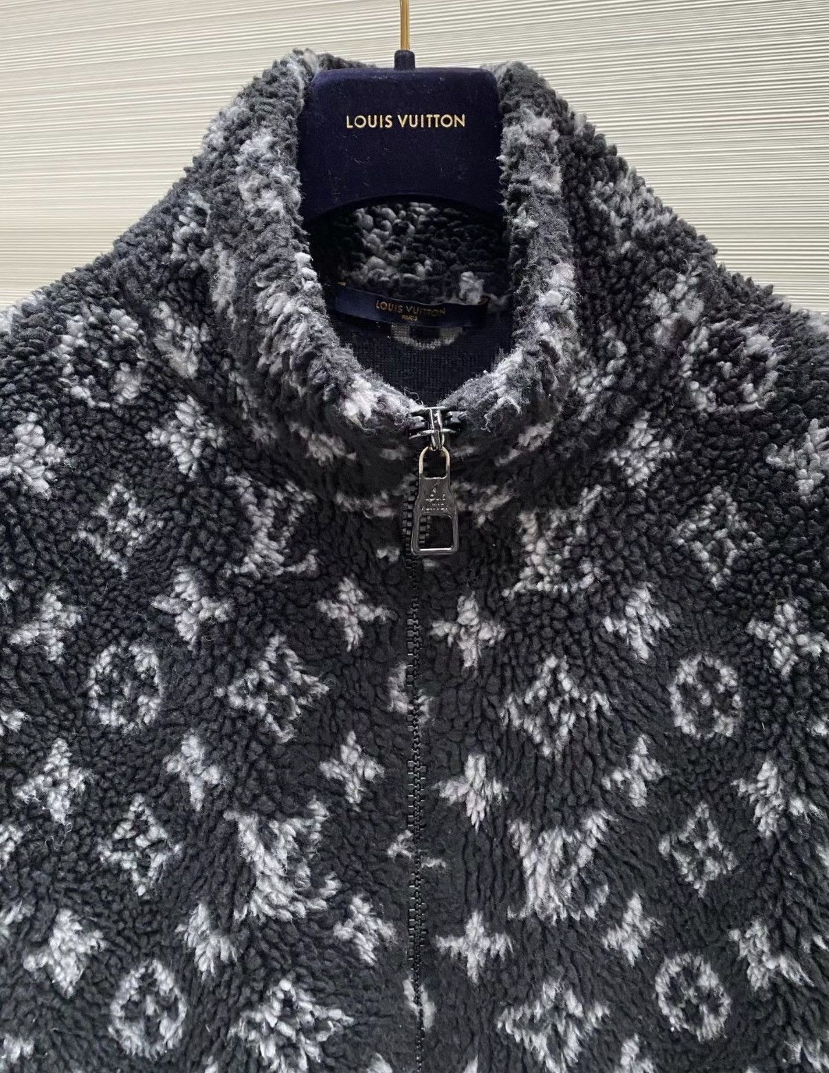 Louis Vuitton Vuitton Black Monogram Teddy Fleece Jacket J33 Size S / US 4 / IT 40 - 2 Thumbnail