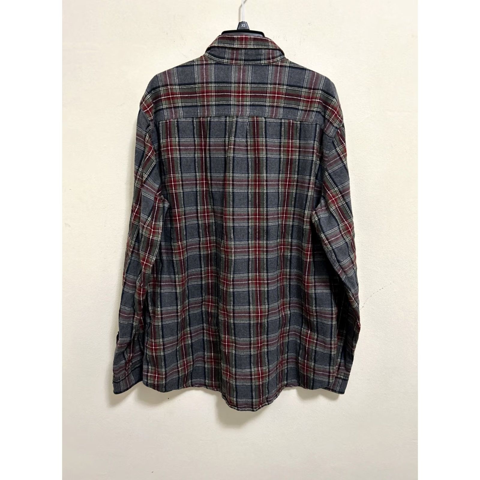 Vintage L.L. Bean Flannel Shirt Mens Large Gray Red Scotch Plaid Traditional Fit Long Sleeve Button-Up Collared Size US L / EU 52-54 / 3 - 6 Thumbnail