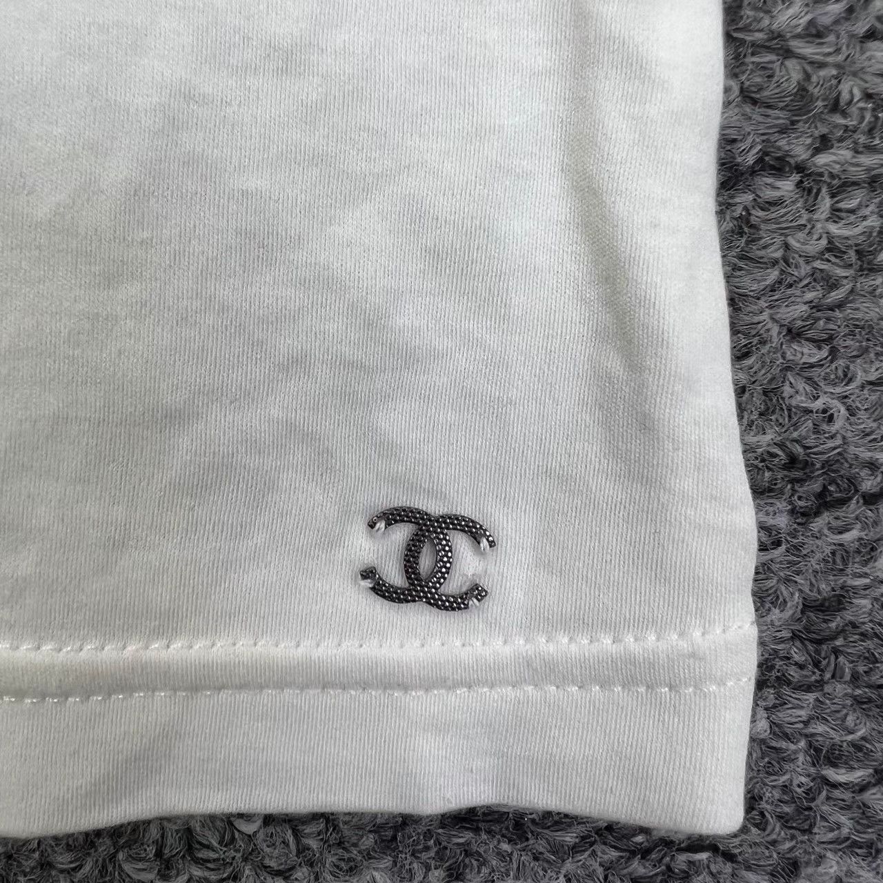 Chanel Chanel White Silver Trim Neck Tank Top K12 Size XXS / US 00 / IT 34 - 5 Thumbnail