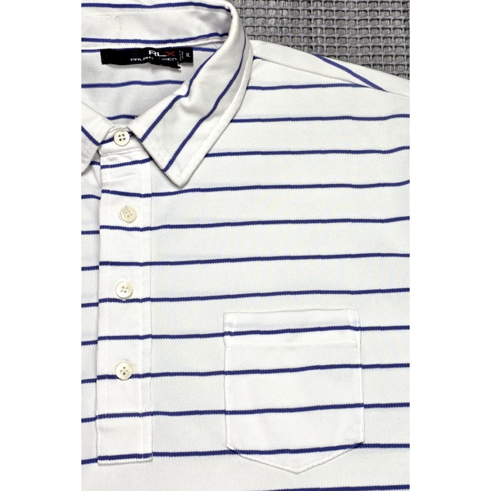 RLX Ralph Lauren RLX Ralph Lauren Polo Golf Shirt Men Short Sleeve XL White Blue Striped Polo Casual Sports 90s Size US XL / EU 56 / 4 - 3 Thumbnail