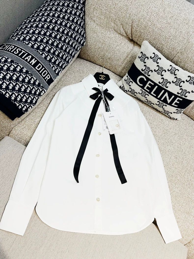 Chanel White Long Sleeve Pearl Button Shirt - dmc