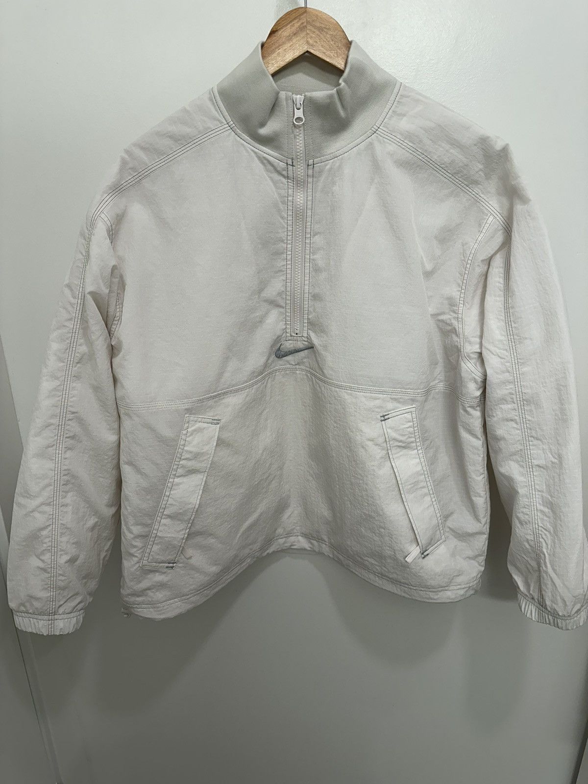 image of Nike Ripstop Pullover in White, Men's (Size Small)