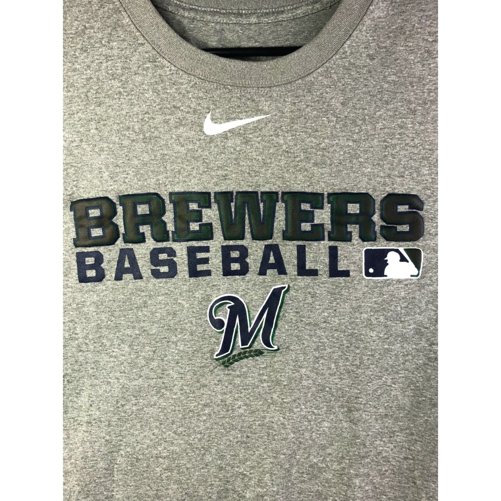 Nike Nike Dri-Fit Mens XL Milwaukee Brewers Gray Crew Neck Short Sleeve Pullover Shirt Size US XL / EU 56 / 4 - 2 Thumbnail