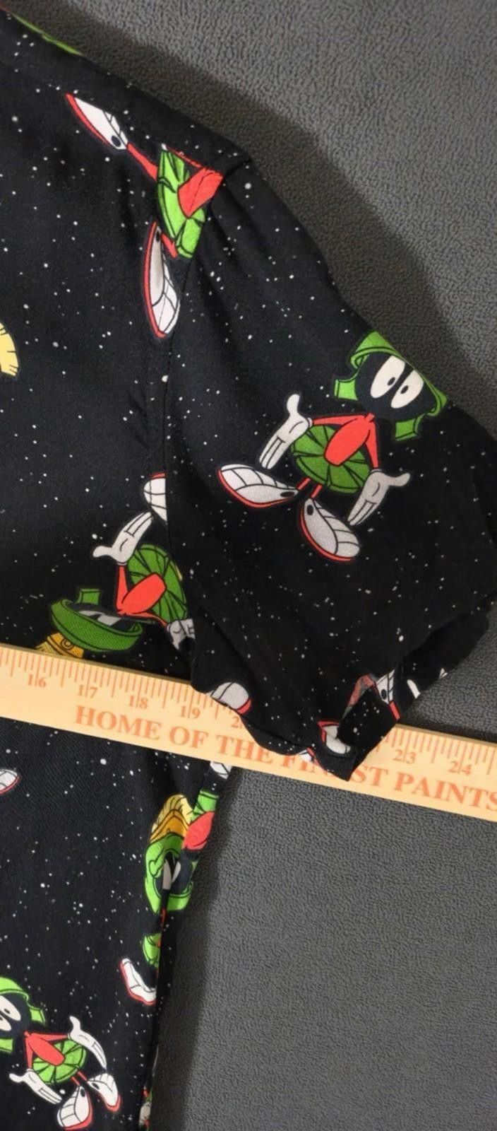 Other Looney Tunes Marvin the Martian Button Up Shirt Black M #2 Size US M / EU 48-50 / 2 - 5 Thumbnail