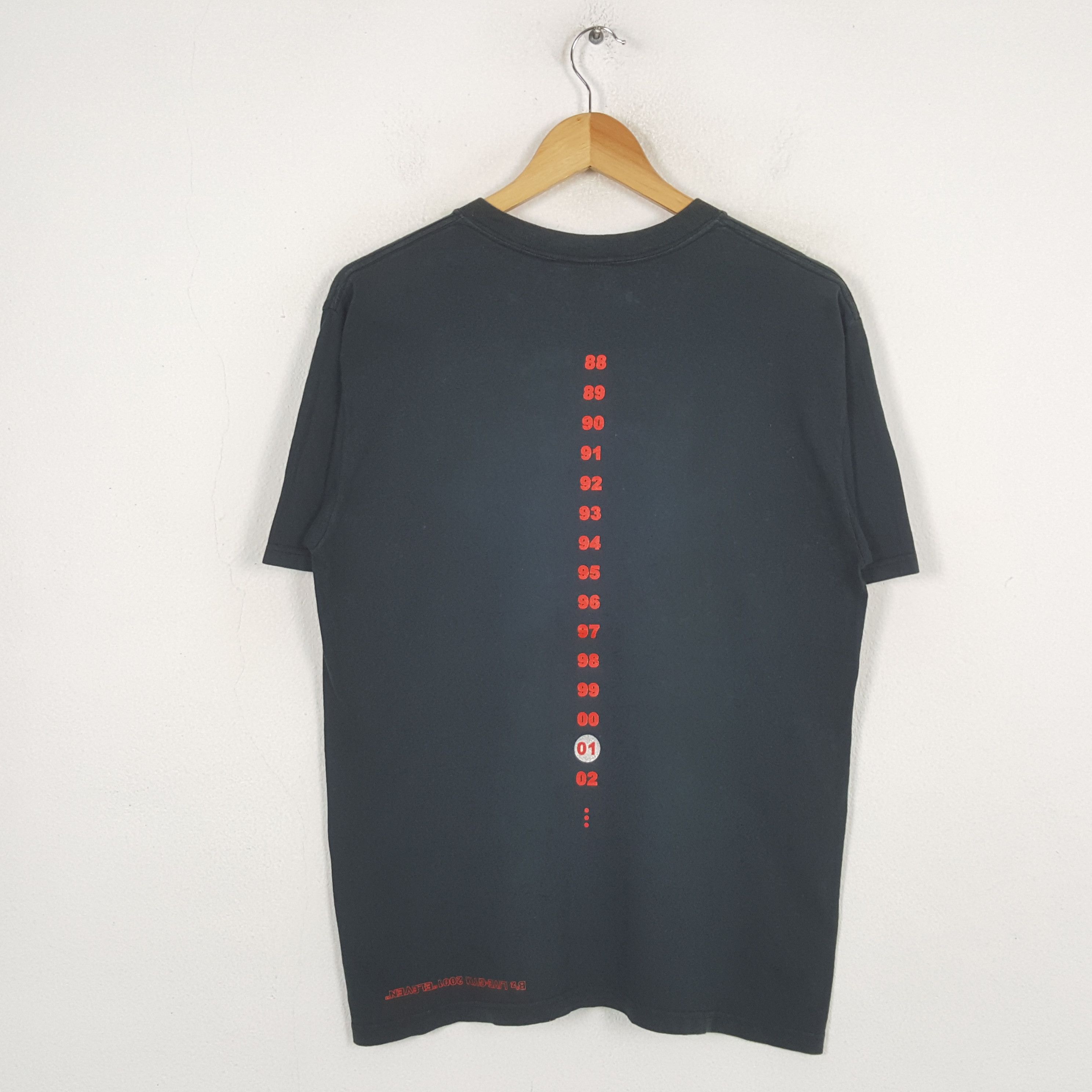 Band Tees × Vintage Vintage ROCK AND ROLL Event Promotion T-shirt C285N20 Size US M / EU 48-50 / 2 - 3 Thumbnail