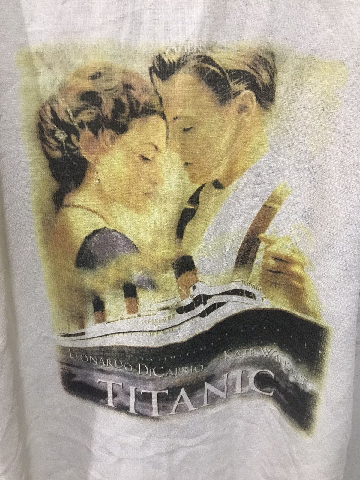 Vintage Vintage Titanic Movie Size US L / EU 52-54 / 3 - 4 Thumbnail