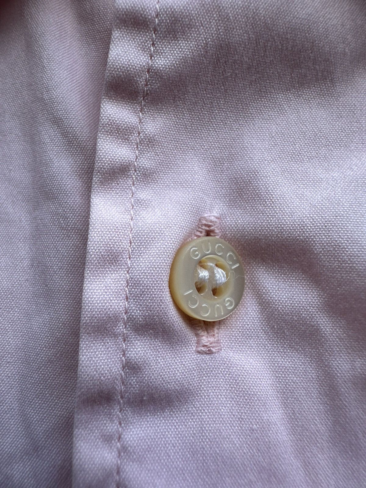 Gucci 🚨GUCCI LUXURY PINK SHIRT BUTTON SOFT OLD MONEY Size US M / EU 48-50 / 2 - 6 Thumbnail