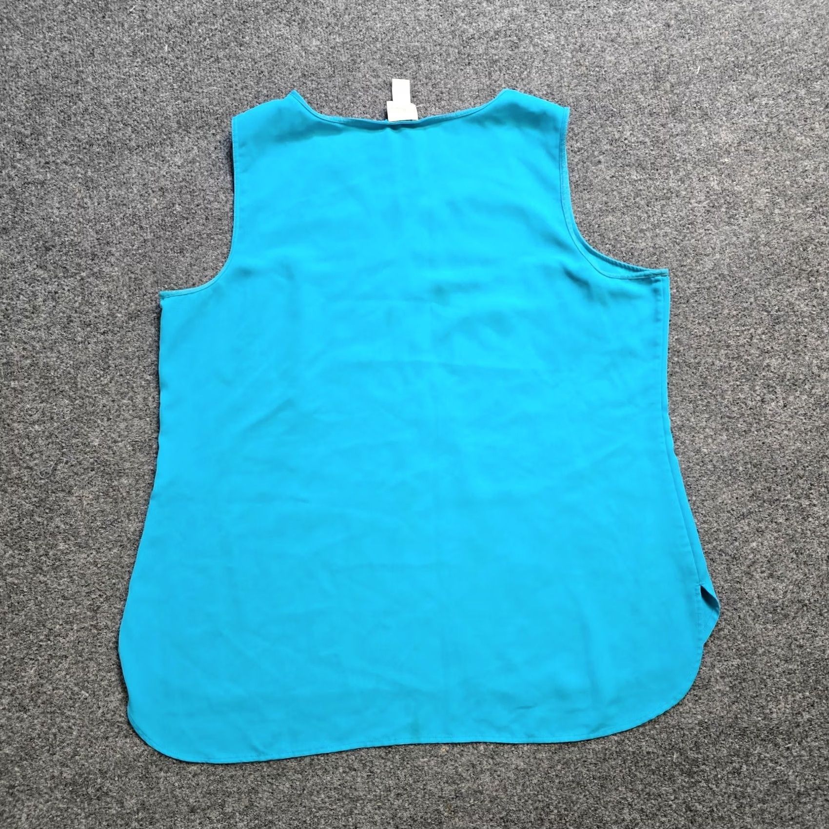 Vintage Chicos Tank Top Womens Size Large Blue Round Neck Sleeveless Layer Career Casual Size L / US 10 / IT 46 - 7 Thumbnail