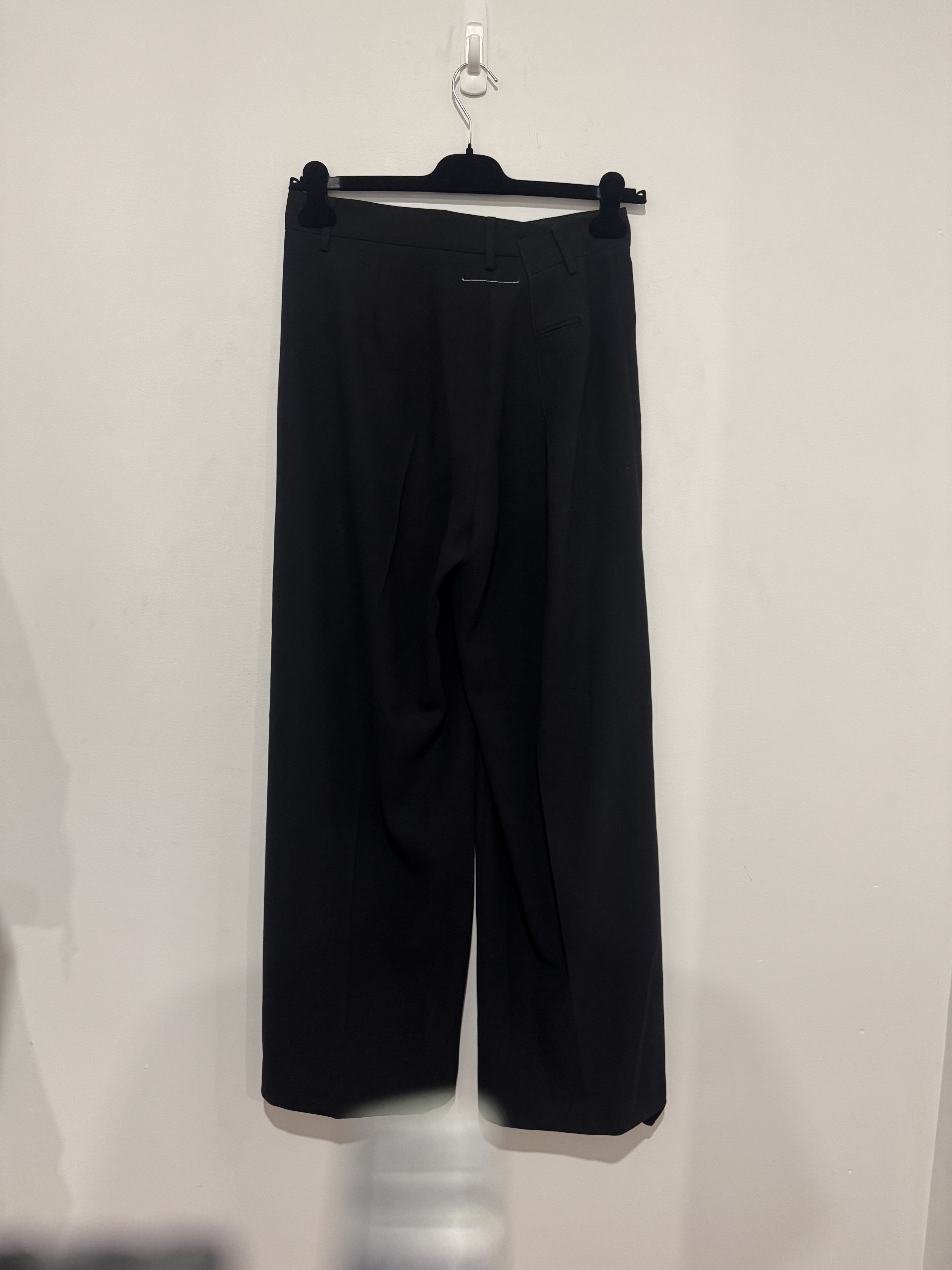 Maison Margiela MM6 20AW Distorted Trousers Size US 30 / EU 46 - 2 Thumbnail