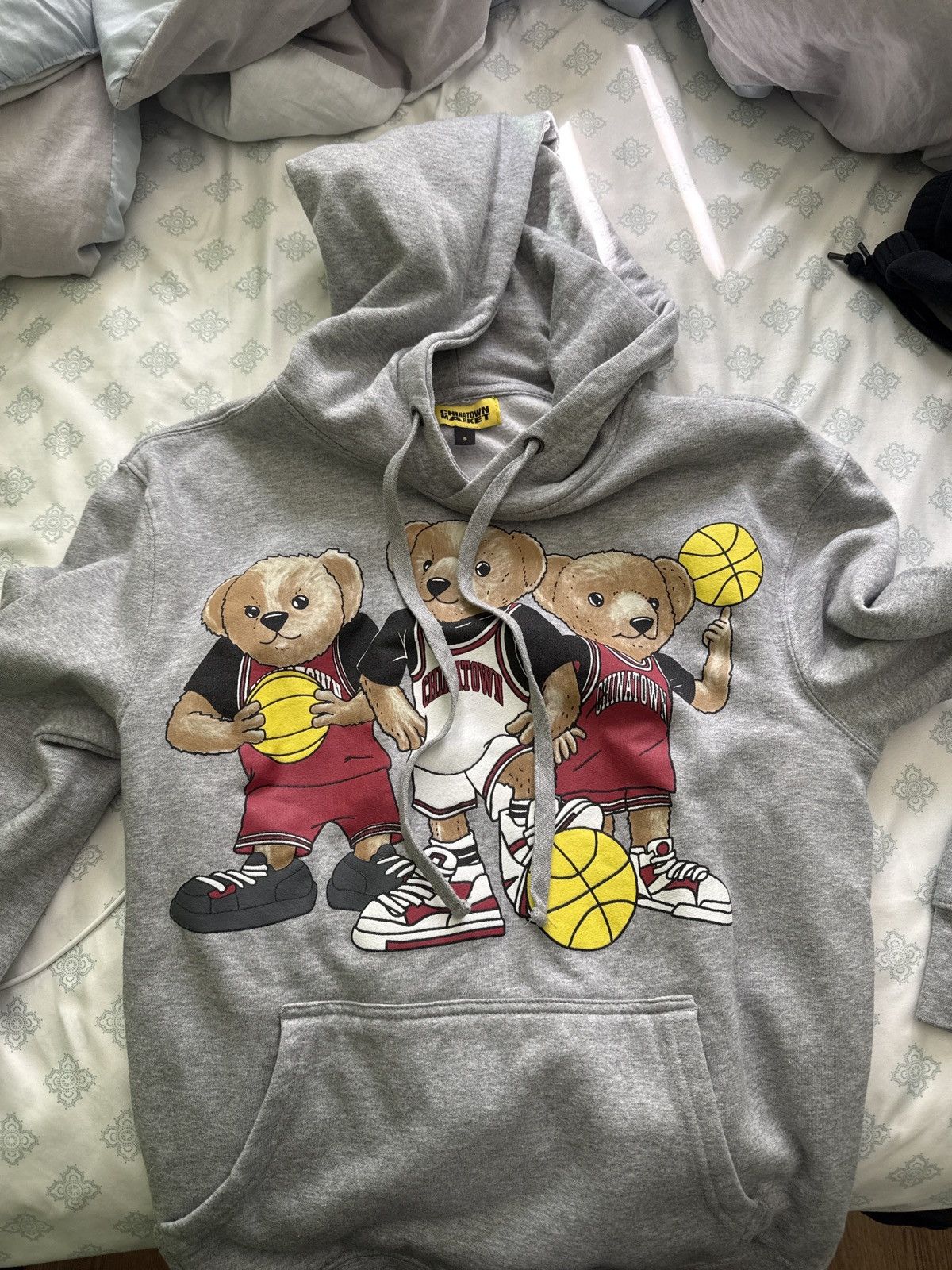 Market Chinatown market bear hoodie Size US S / EU 44-46 / 1 - 1 Thumbnail