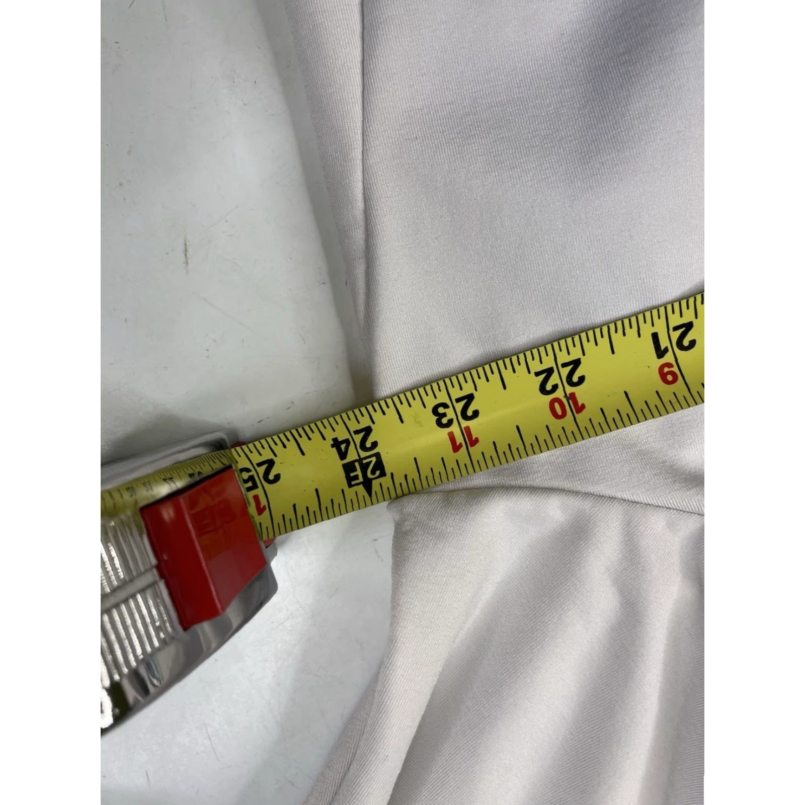 Vintage UNRL Mens Hoodie II Large White Performance Training Outdoors Hiking Pullover Hooded Pockets All Seasons Breathable Regular Fit Outdoor Theme Size US L / EU 52-54 / 3 - 8 Thumbnail