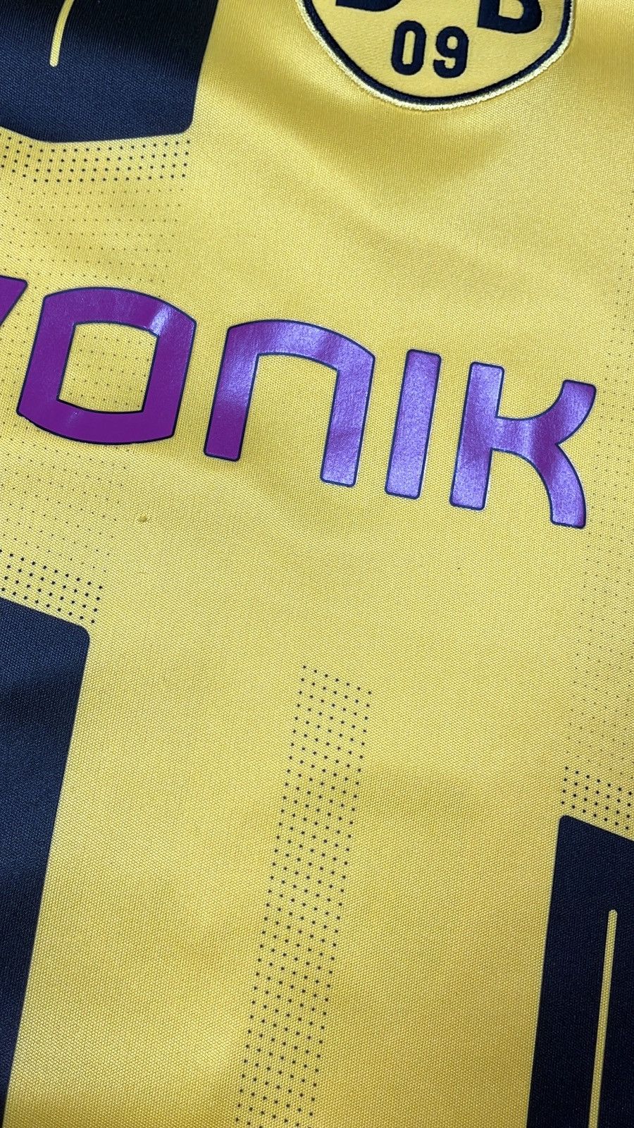 Puma × Vintage 2016 - 2017 Borussia Dortmund cup shirt Jersey Soccer Size US S / EU 44-46 / 1 - 9 Thumbnail
