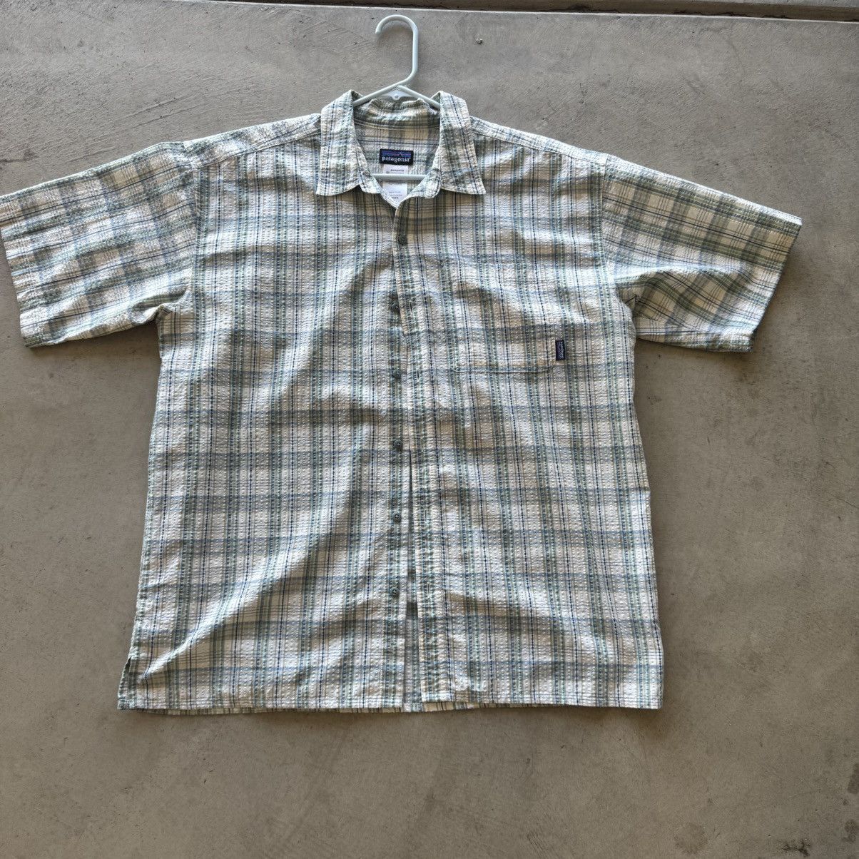 Patagonia boxy paragonia button up Size US L / EU 52-54 / 3 - 1 Thumbnail