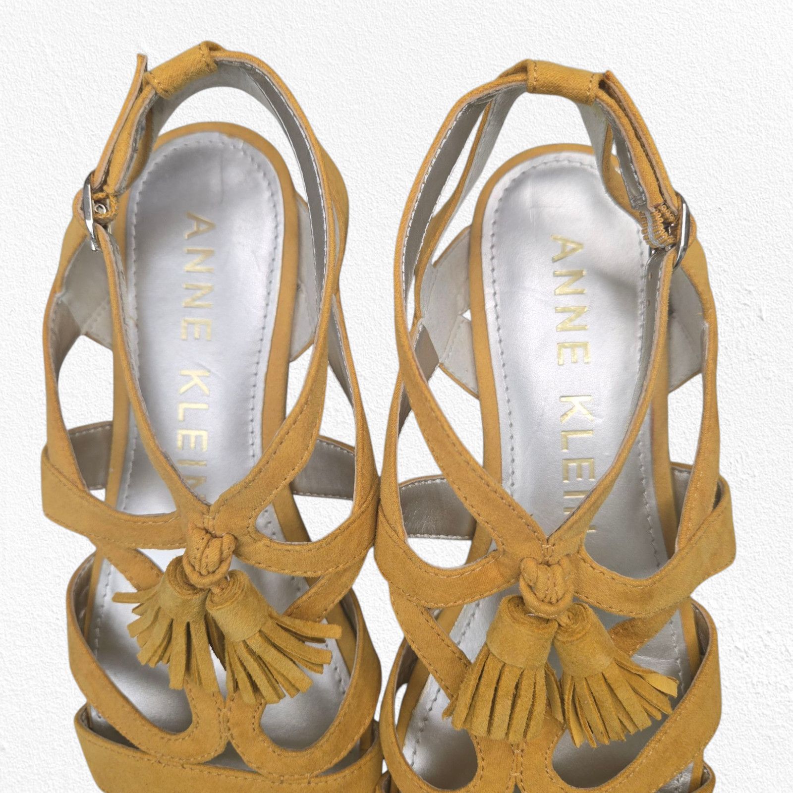 Anne Klein Anne Klein Noreen Yellow Suede Tassel Flat Sandals Size 6 Size US 6 / IT 36 - 2 Thumbnail