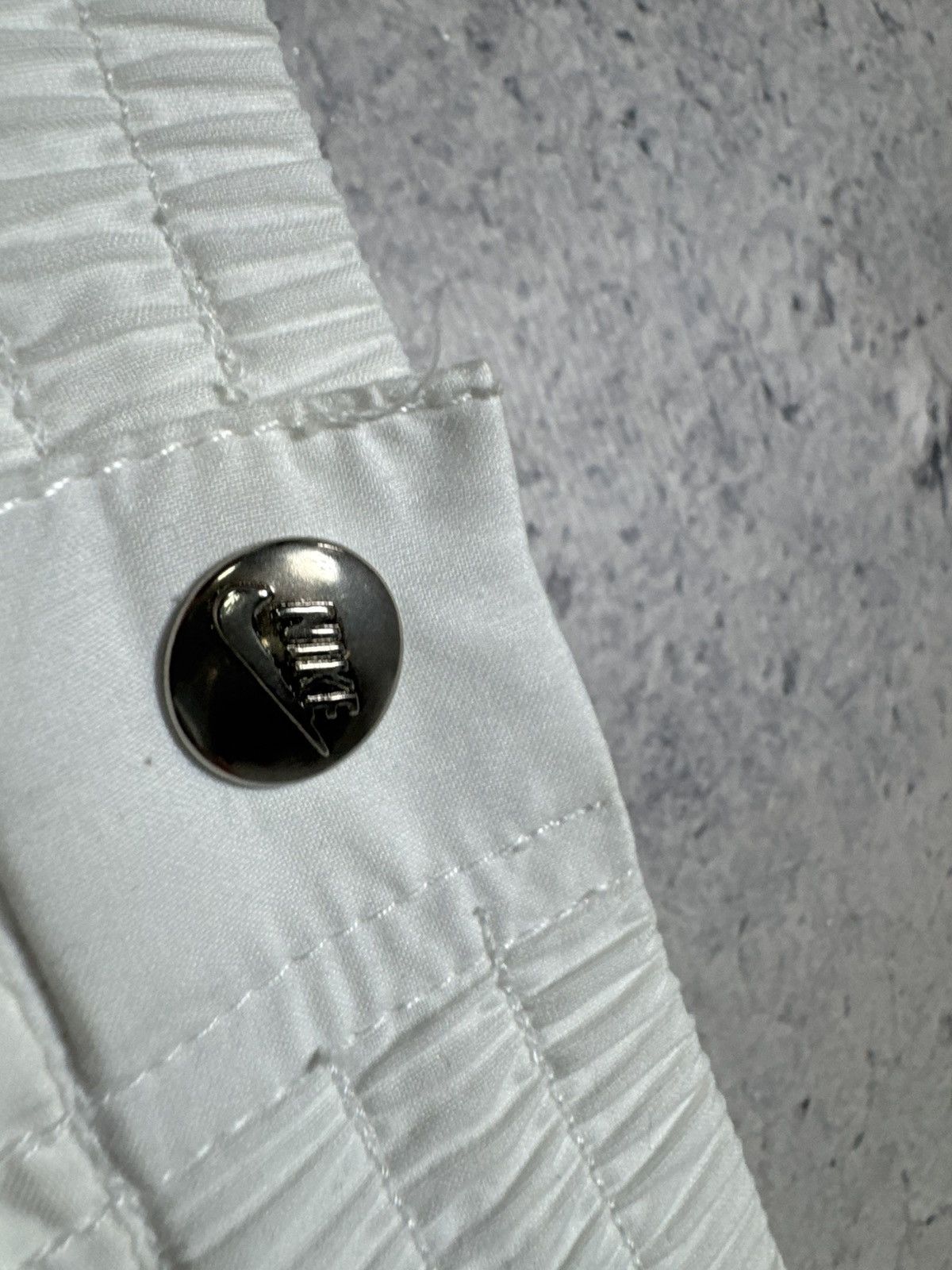 Nike Nike Vintage 90’s Nylon White Shorts Swoosh Drill Size US 36 / EU 52 - 4 Thumbnail