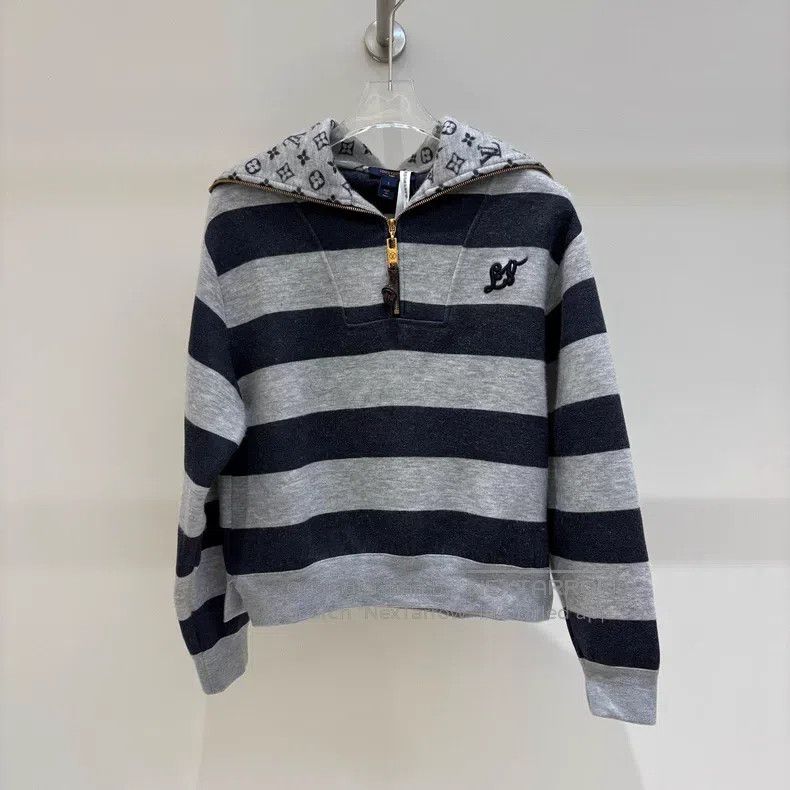 Louis Vuitton Louis Vuitton Striped presbyopic sweatshirt Size US S / EU 44-46 / 1 - 1 Thumbnail