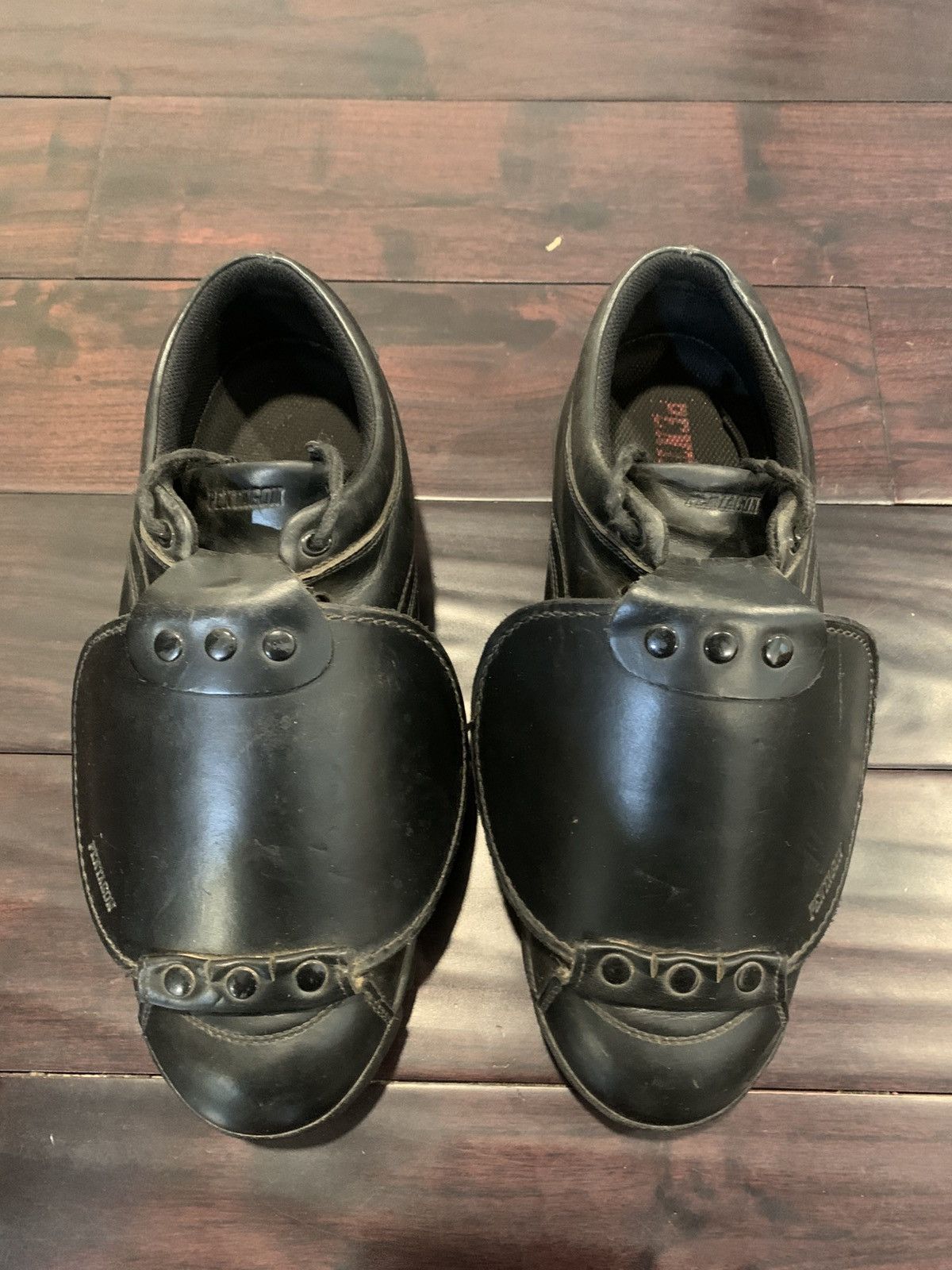 SWEAR London Pentagon leather umpire plate shoes Size US 11.5 / EU 44-45 - 1 Thumbnail