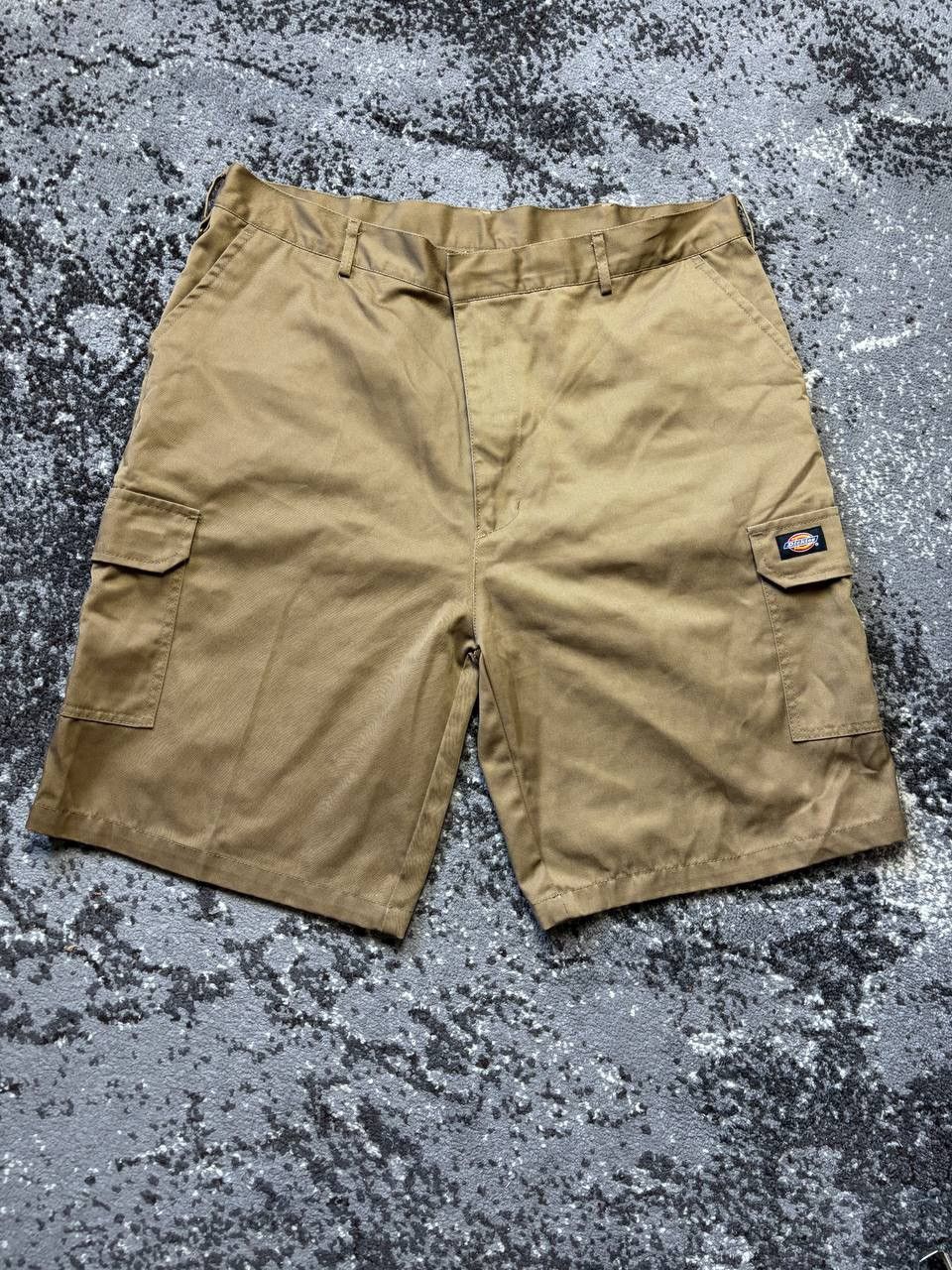 Dickies × Vintage Vintage Y2K Dickies Baggy Cargo Mini Logo Shorts Size US 42 / EU 58 - 1 Thumbnail