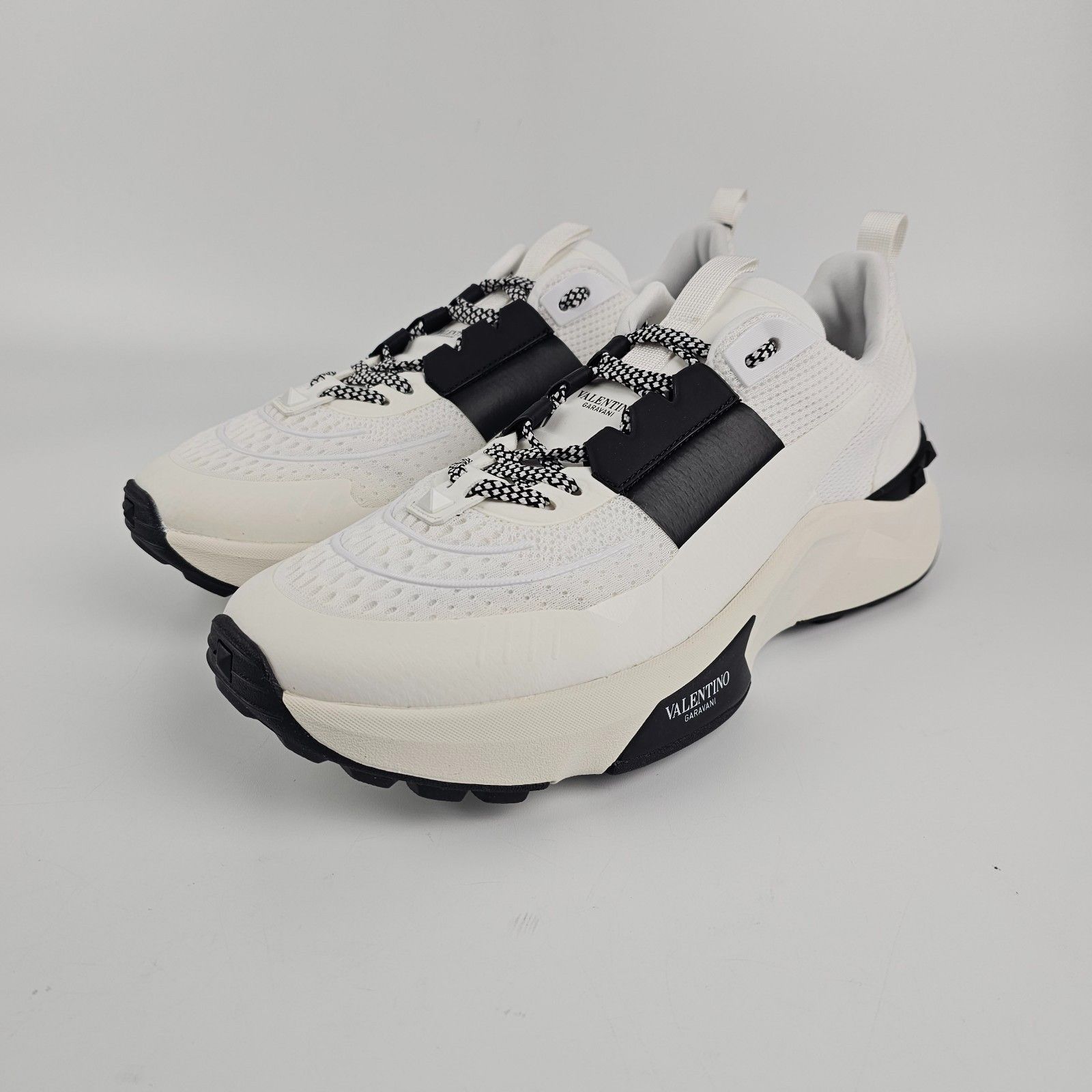 VALENTINO GARAVANI True Act $980 White/Black Sneakers New An