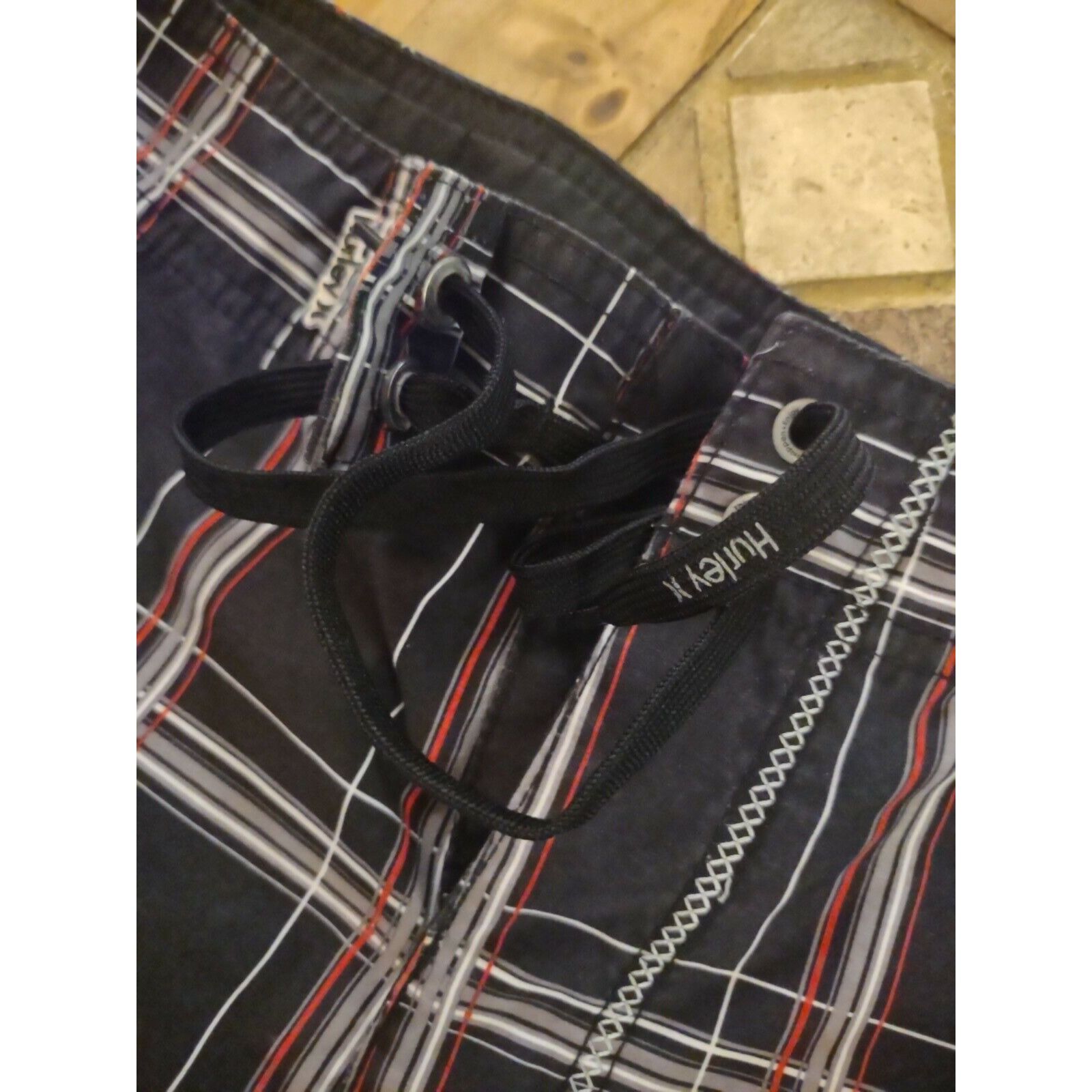 Hurley Hurley Mens Navy Blue Red White Plaid Drawstring Cargo Short Size US 38 / EU 54 - 7 Thumbnail