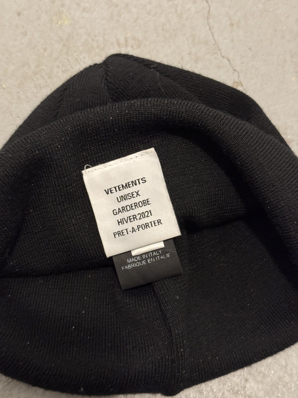 Vetements *RARE* VETEMENTS HAUTE COUTURE MERINOS BEANIE GVASALIA Size ONE SIZE - 4 Thumbnail