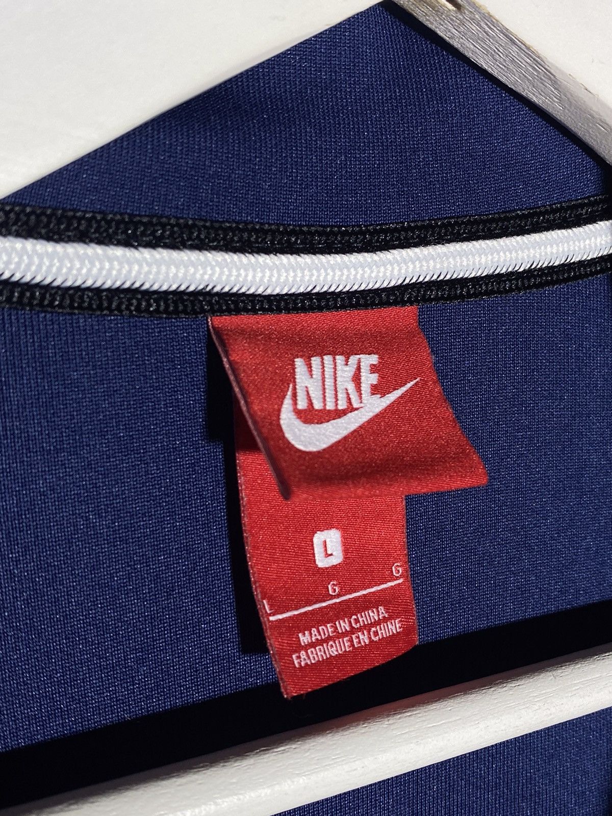 Nike Y2k Nike PSG Football Track Top Zip Drill Swoosh Logo Size US L / EU 52-54 / 3 - 15 Thumbnail