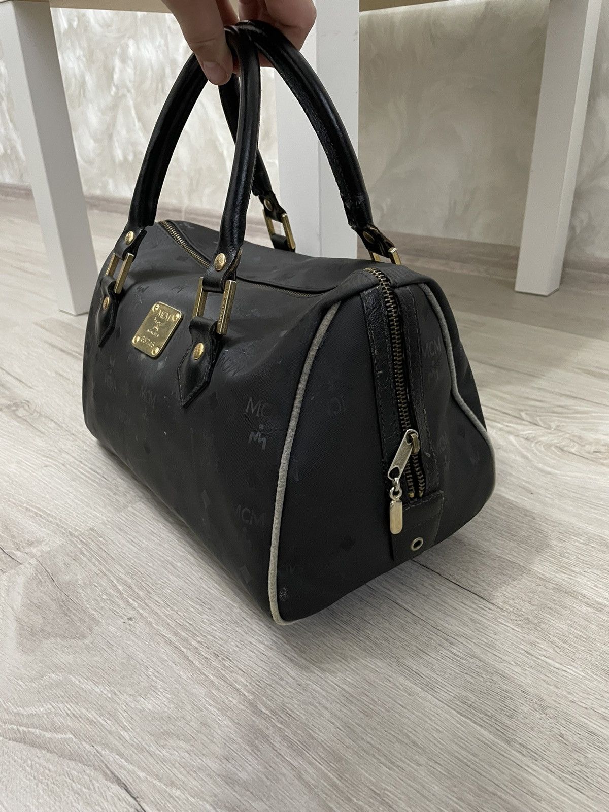 Vintage Vintage Mcm Monogram Bag Luxury Size ONE SIZE - 3 Thumbnail