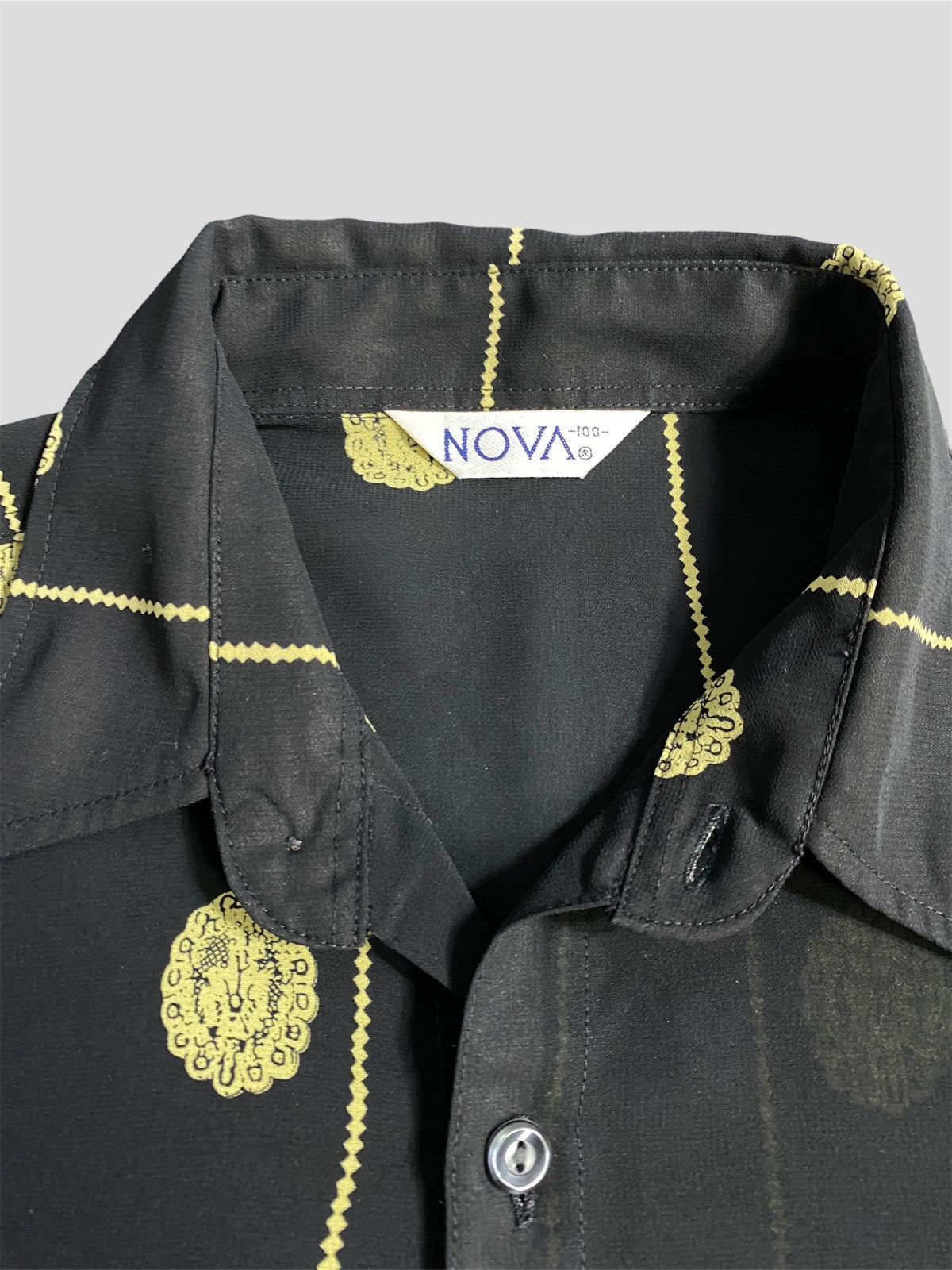 Japanese Brand × Vintage Yellow Peacock Tails Monolux Shirts Size US M / EU 48-50 / 2 - 5 Thumbnail