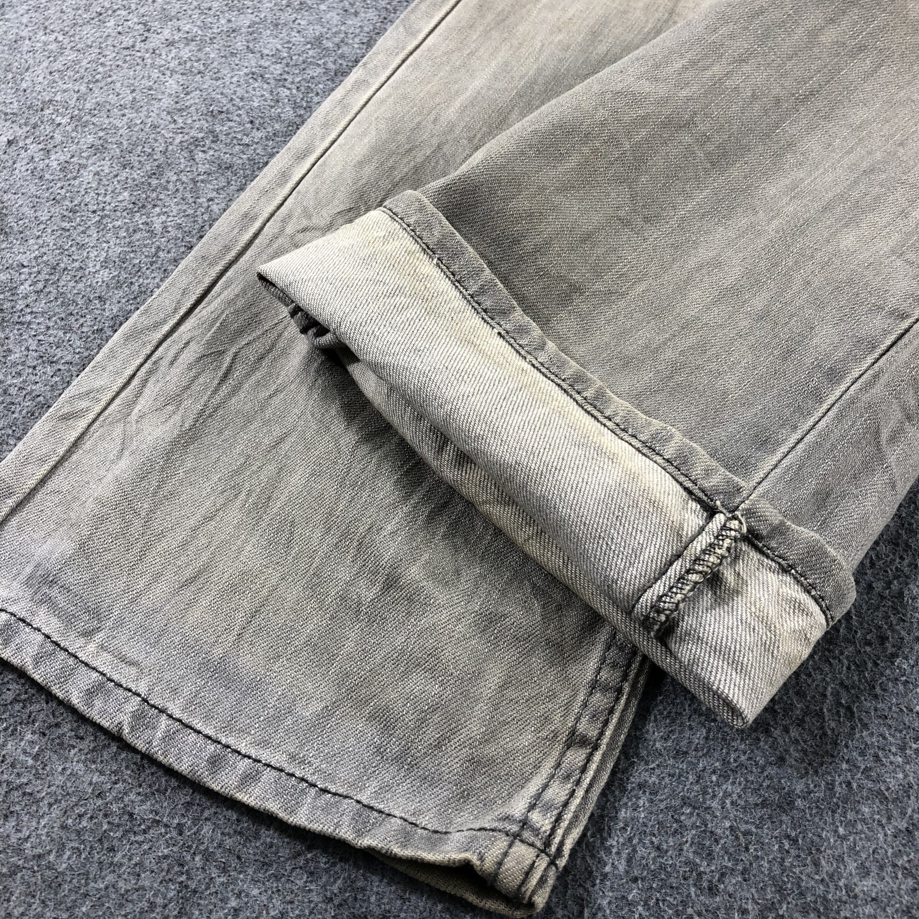 Levi's Vintage Levis 514 Jeans-J2360 Size US 35 - 6 Thumbnail