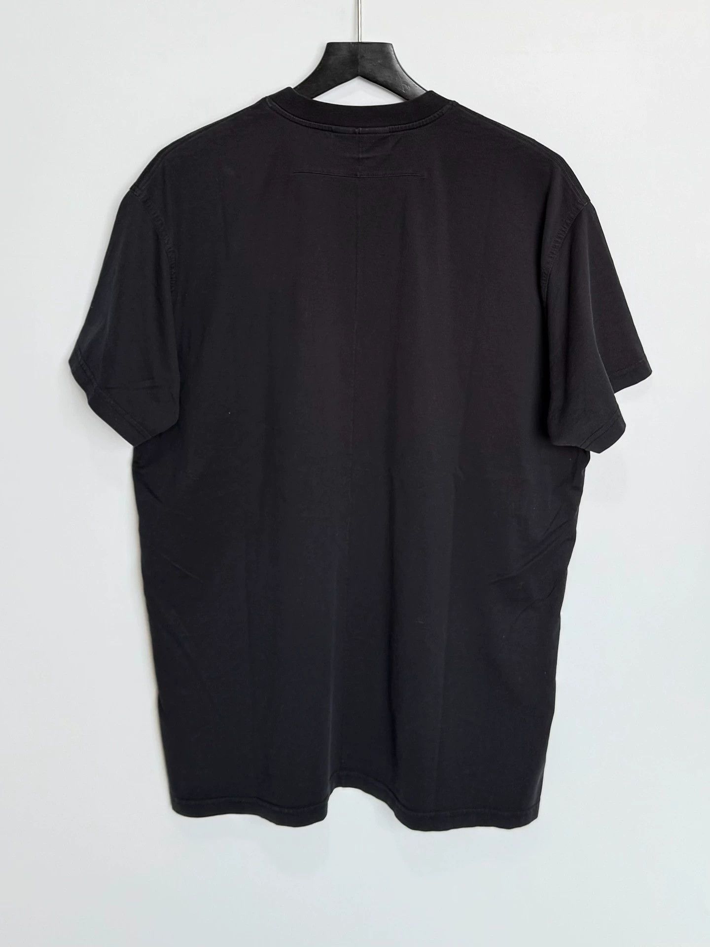 Givenchy Givenchy Silk Parrot Girl Oversized T-Shirt XS Size XS / US 0-2 / IT 36-38 - 3 Thumbnail