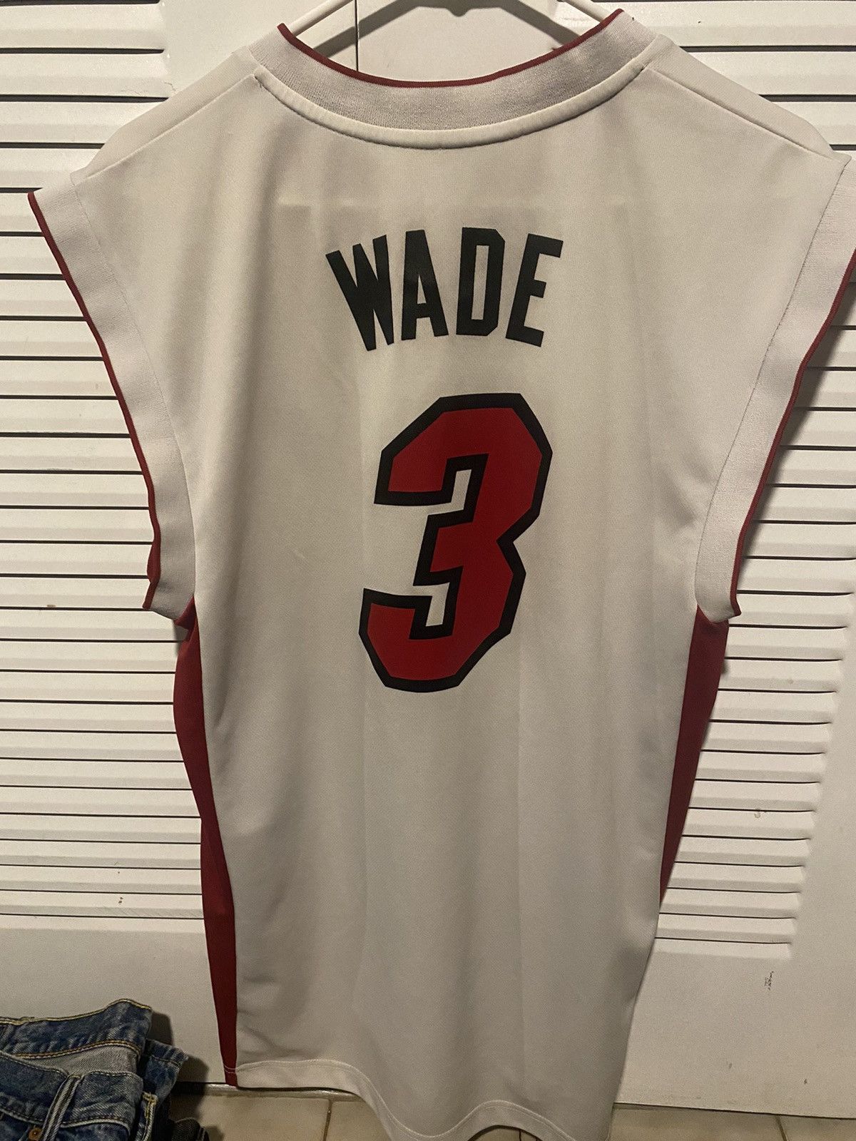 Adidas × NBA × Vintage Miami Heat Wade Jersey Size US S / EU 44-46 / 1 - 2 Thumbnail