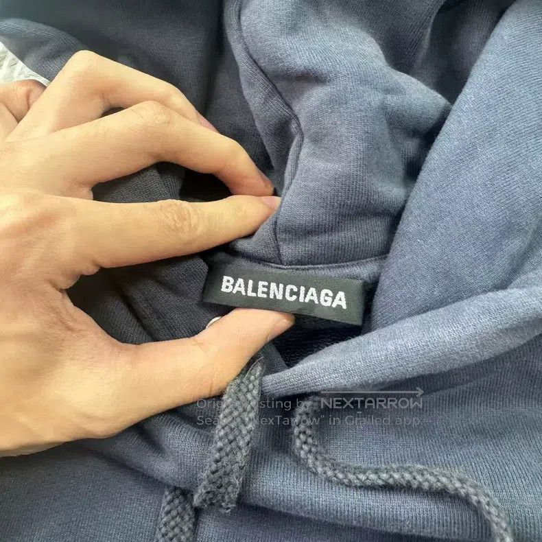 Balenciaga Balenciaga Coke Logo Hoodie Navy Blue Size US L / EU 52-54 / 3 - 3 Thumbnail