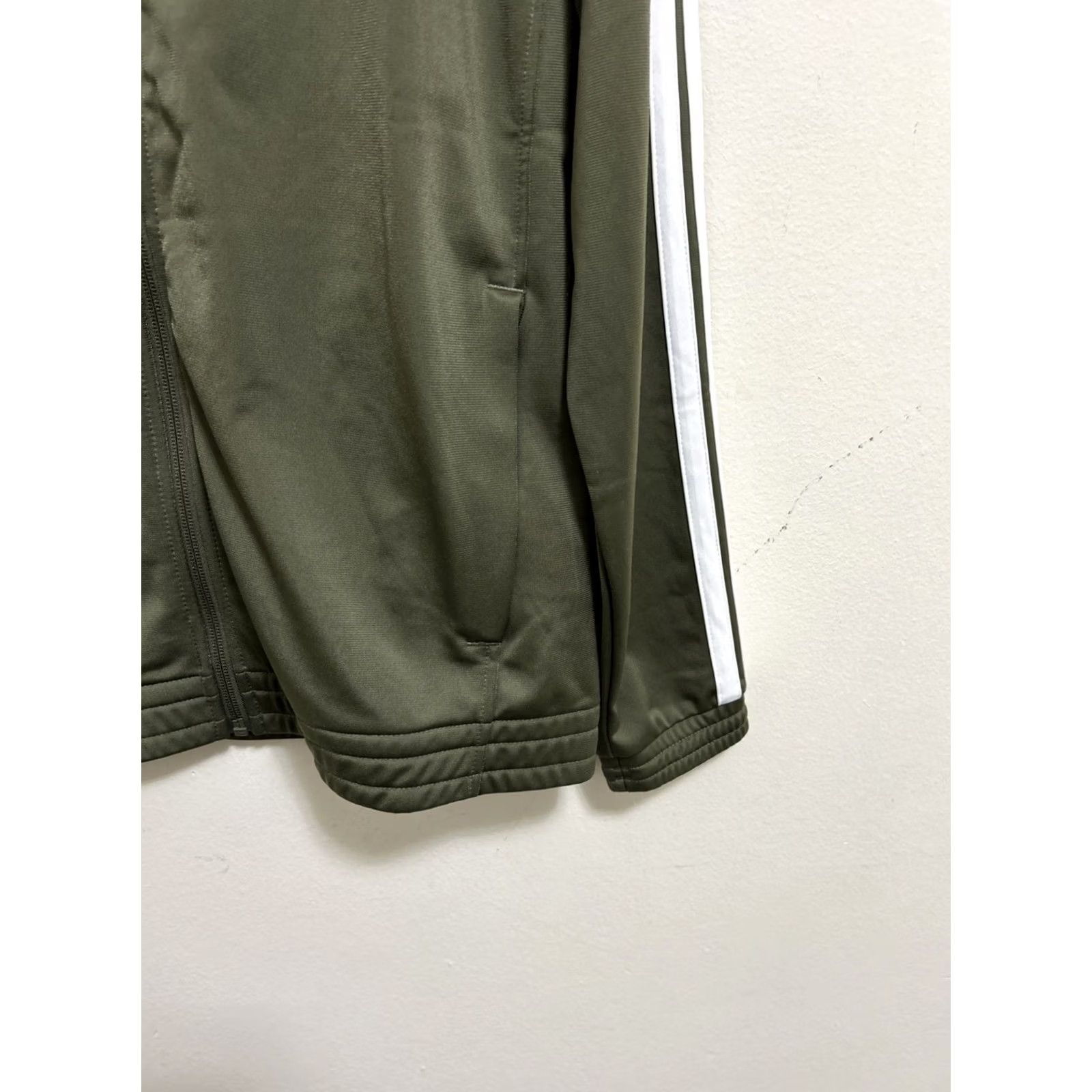 Adidas Adidas Tricot Track Jacket Womens M Olive Green White Full Zip Pockets Casual Travel Slim Fit 80s 90s Retro Sportwear Size M / US 6-8 / IT 42-44 - 7 Thumbnail