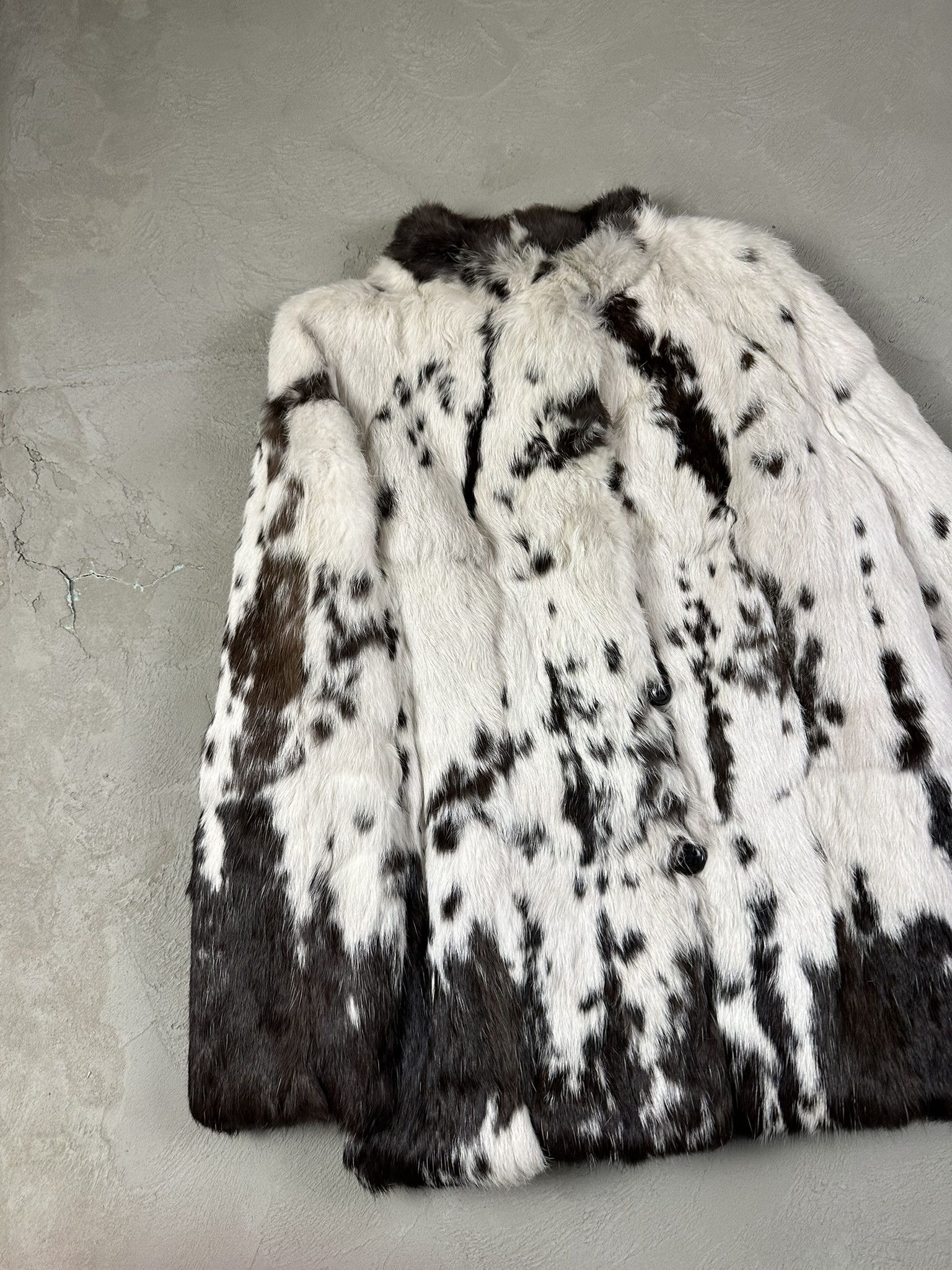 Vintage Vintage Y2k Real Fur Cow Print Rabbit Jacket Size M / US 6-8 / IT 42-44 - 2 Thumbnail