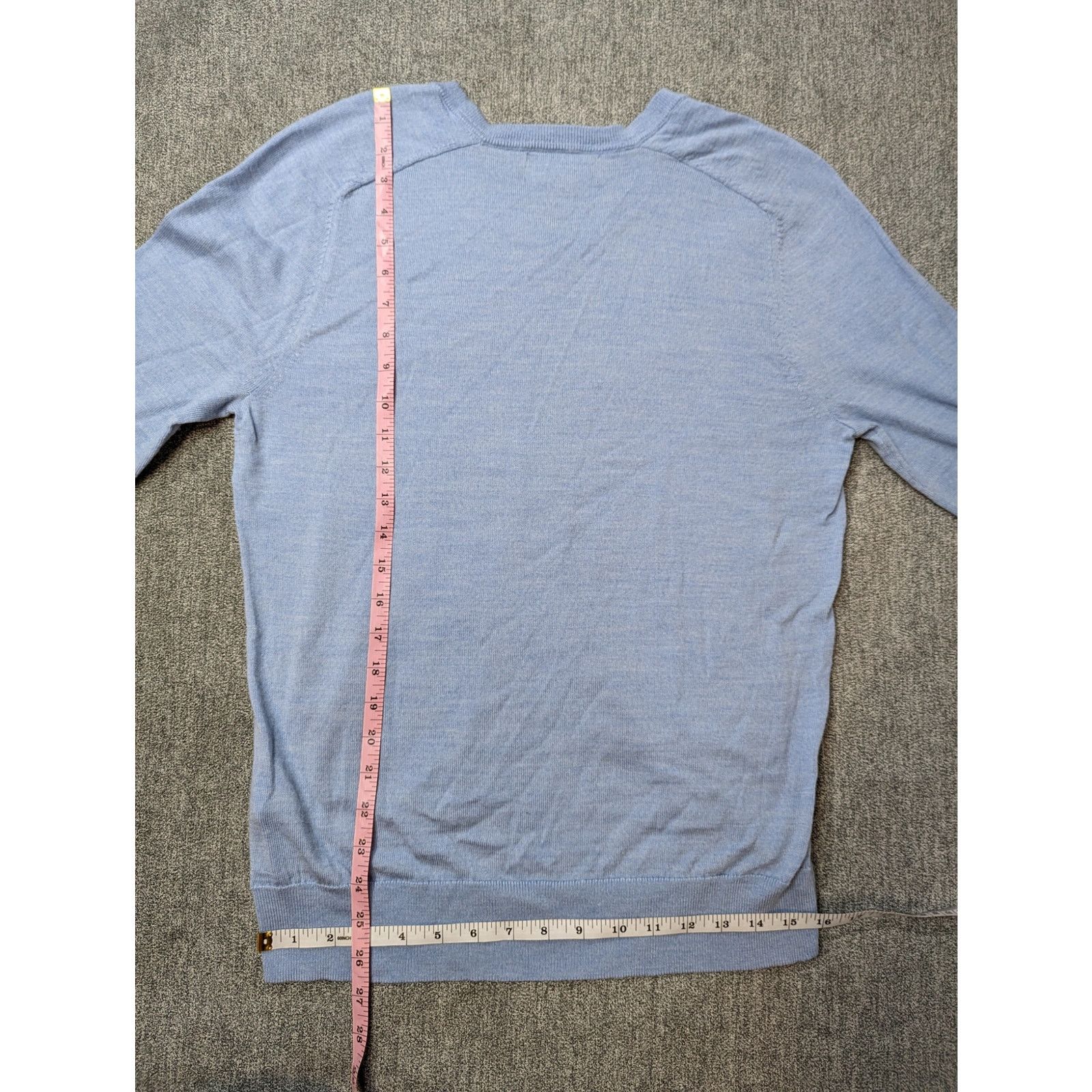 Banana Republic Washable merino wool V neck sweater sz M light blue Size US M / EU 48-50 / 2 - 7 Thumbnail