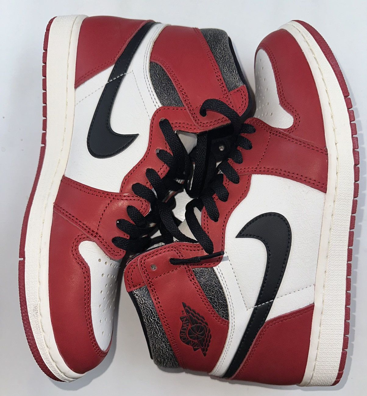 Jordan Brand × Nike Jordan 1 Chicago Lost & Found Size US 11.5 / EU 44-45 - 2 Thumbnail