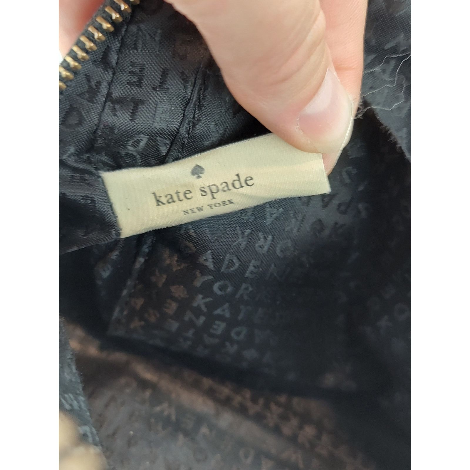 Kate Spade Kate Spade Pebbled Black Leather Adjustable Crossbody Purse Size ONE SIZE - 9 Thumbnail