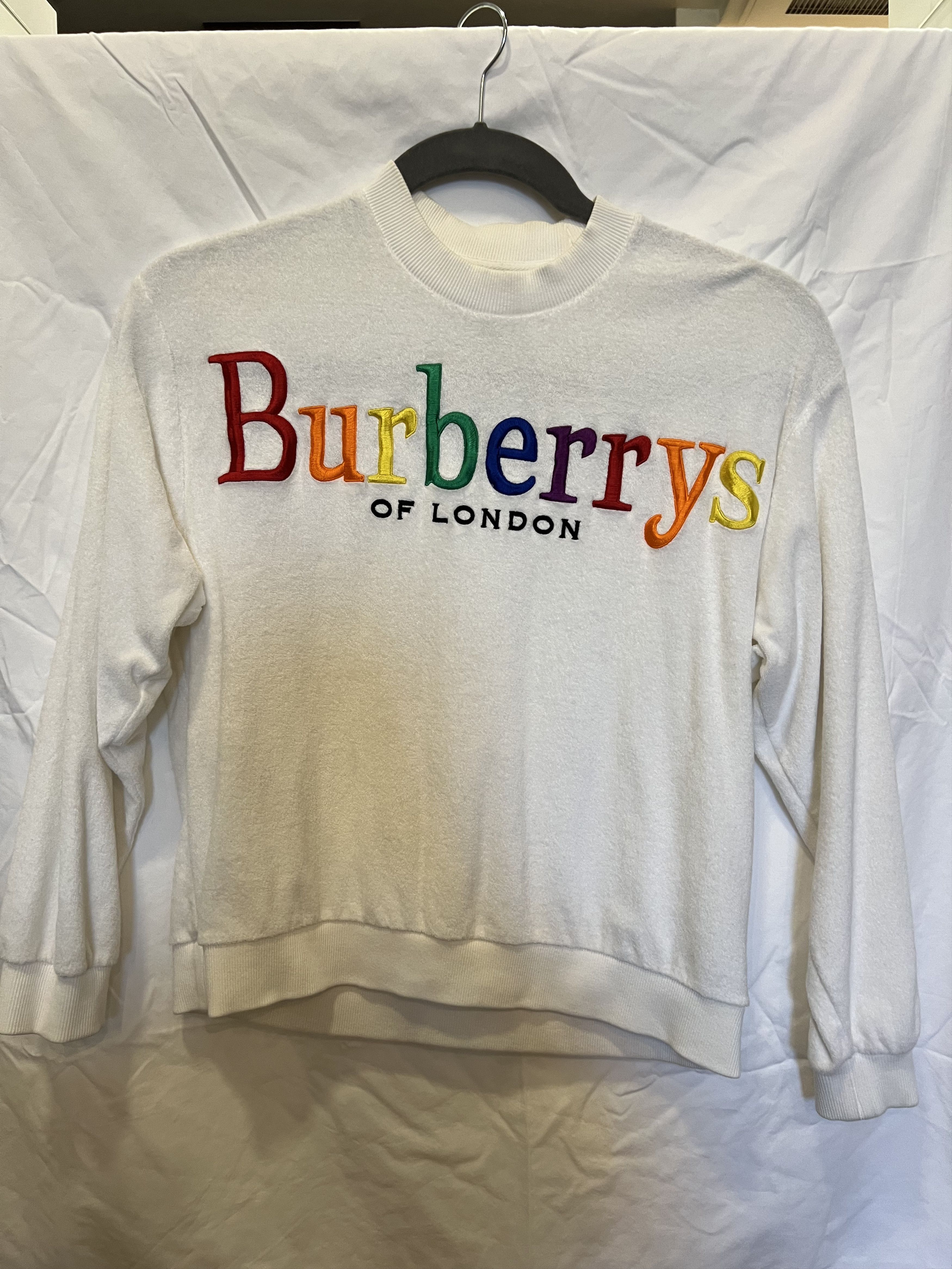 Burberry Embroidered Logo Sweatshirt Size S / US 4 / IT 40 - 1 Thumbnail
