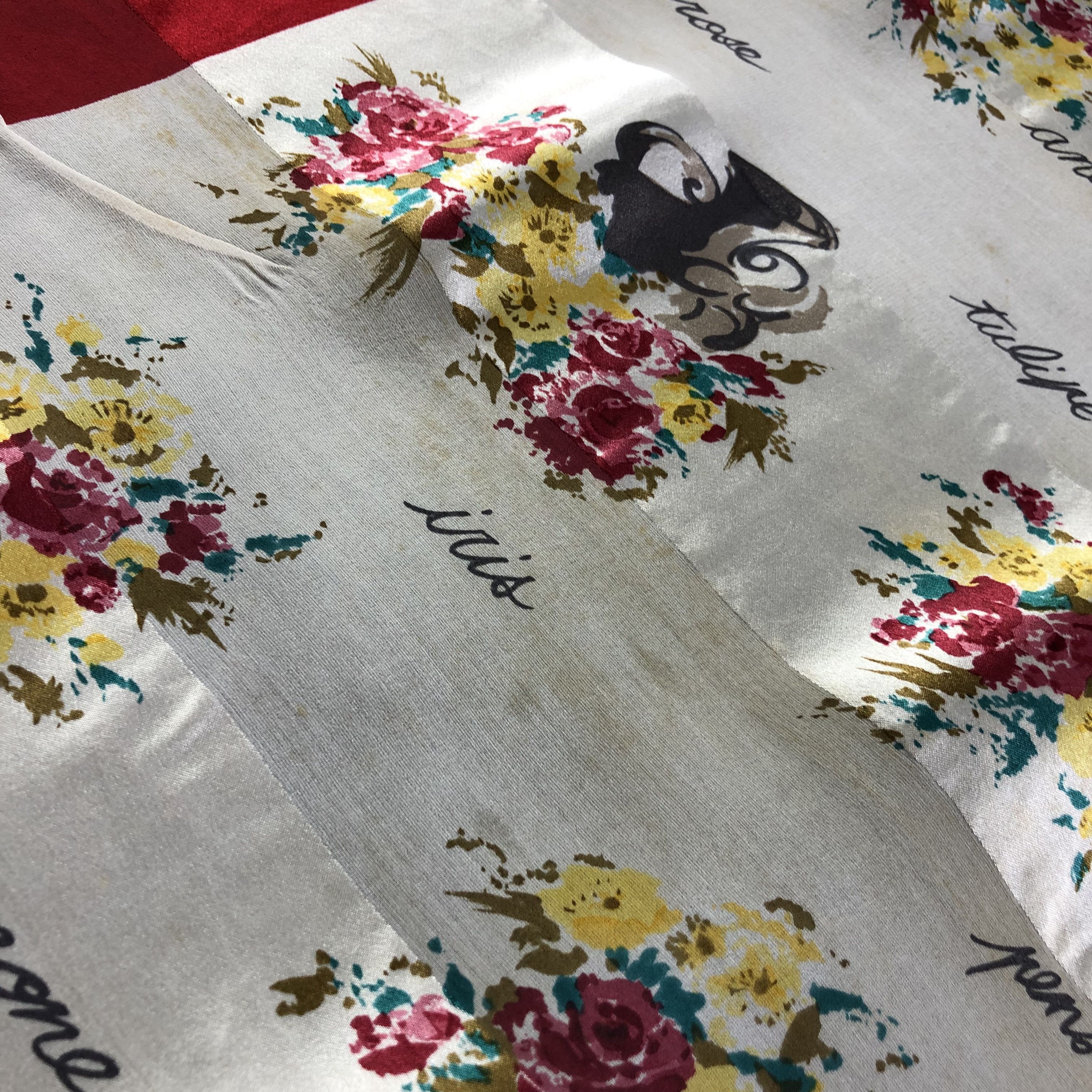 Pierre Balmain Pierre Balmain Floral Slit Thread Silk Scarf M453 Size ONE SIZE - 8 Thumbnail