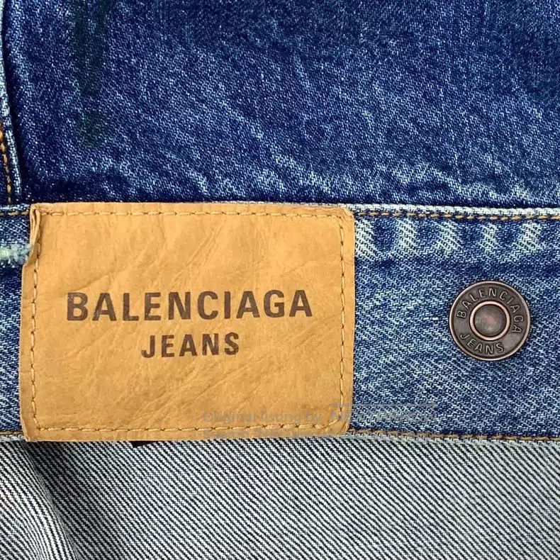 Balenciaga Balenciaga Blue Washed Graffiti Printed Cotton Collar Sing Size US L / EU 52-54 / 3 - 6 Thumbnail