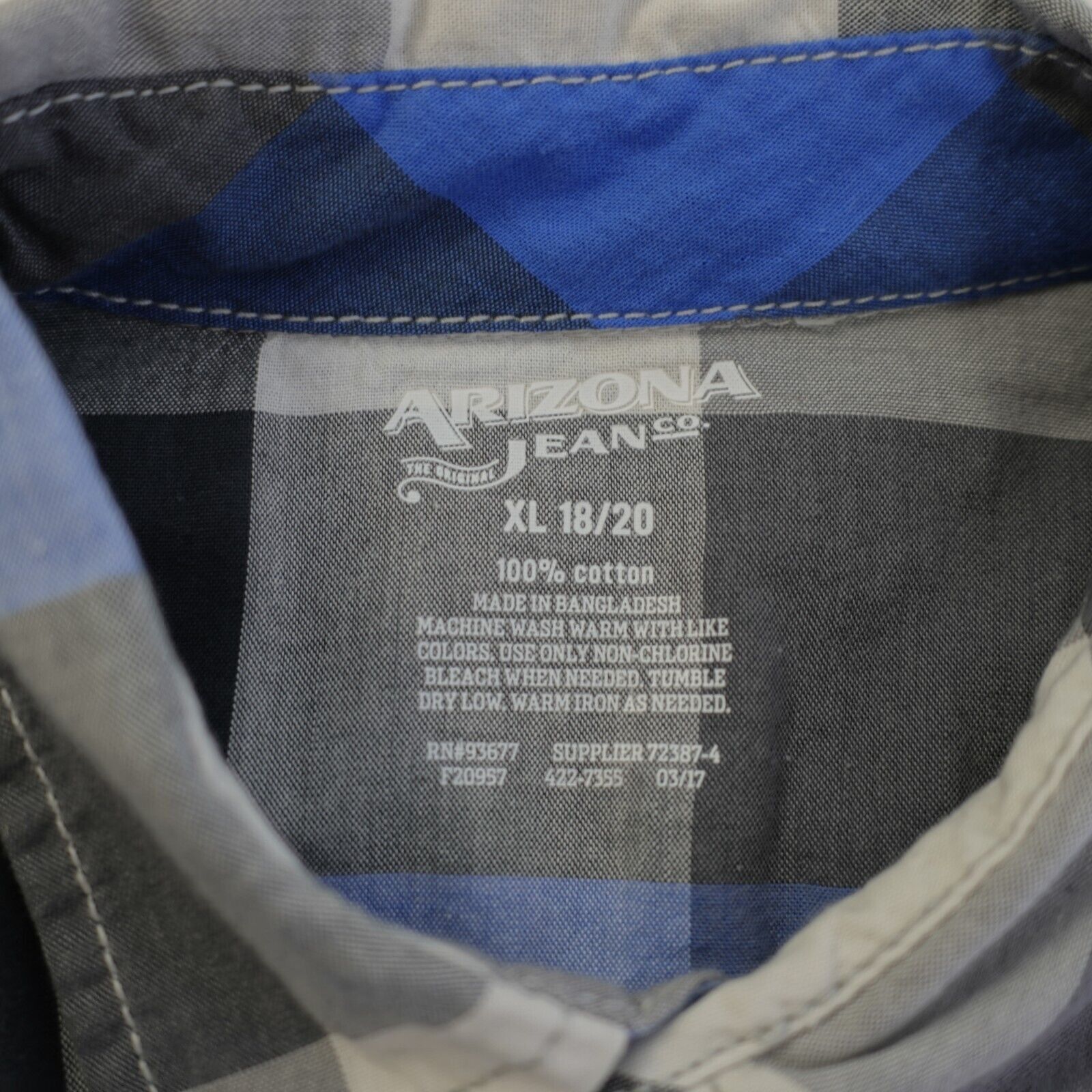 Arizona Jean Co. Arizona Jeans XL Blue Gray Plaid Short Sleeve Pocket Collare Size US XL / EU 56 / 4 - 8 Thumbnail